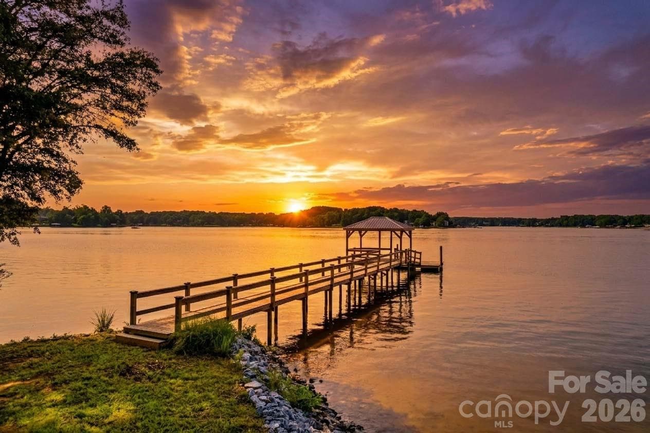 Start your Lake Norman Sunrise here! - 7152 Channelview Drive, Sherrills Ford