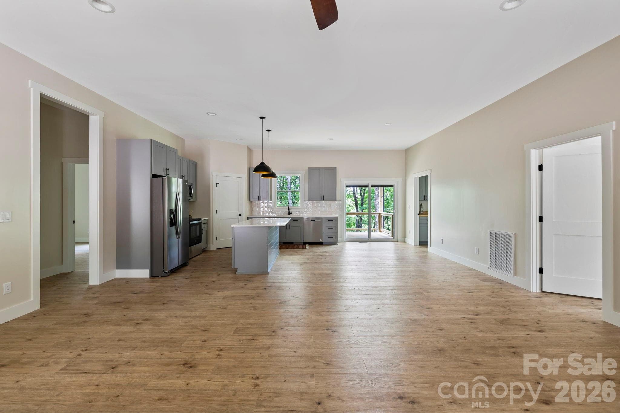 ;arge open floor plan - 939 Rocky Mountain Road, Lake Toxaway
