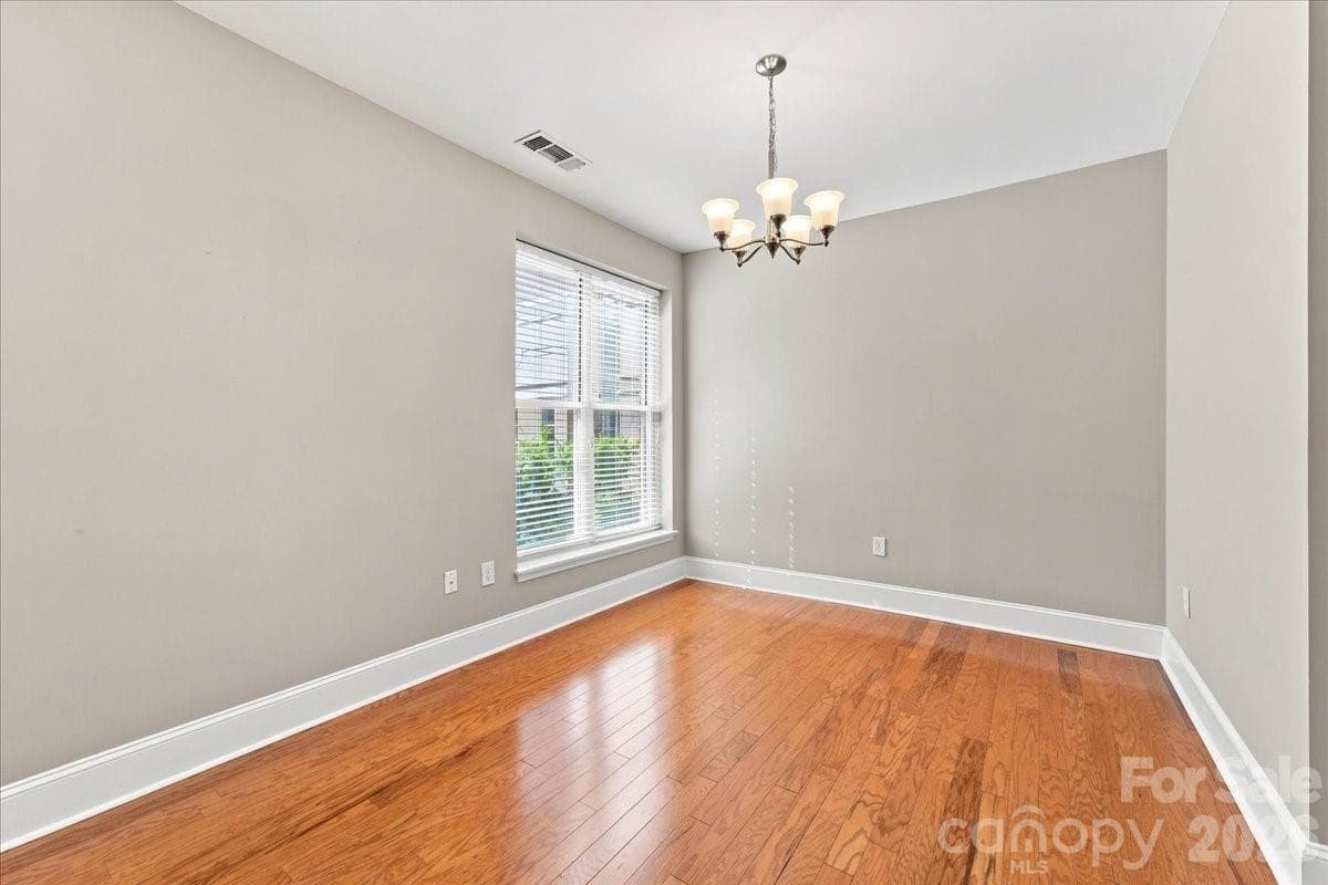 Condominium at 400 N Church Street, Charlotte, photo 23 of 37