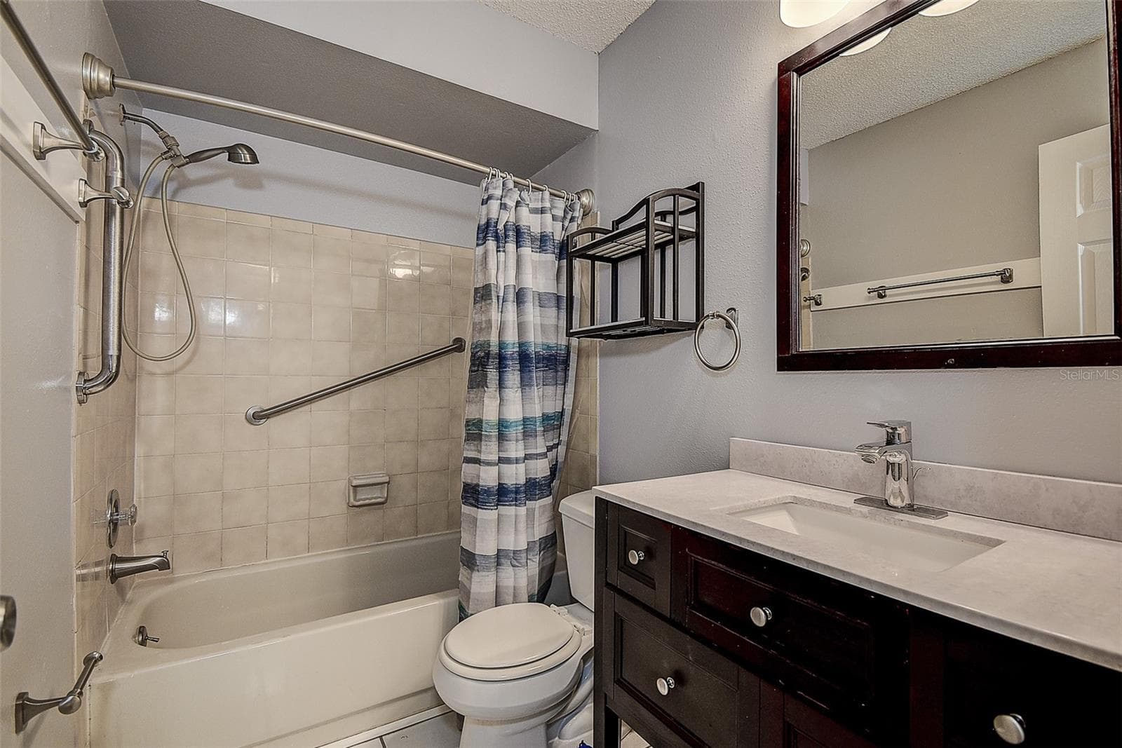 Guest bathroom remodeled in 2019 - 10306 COUNCILS WAY, TEMPLE TERRACE