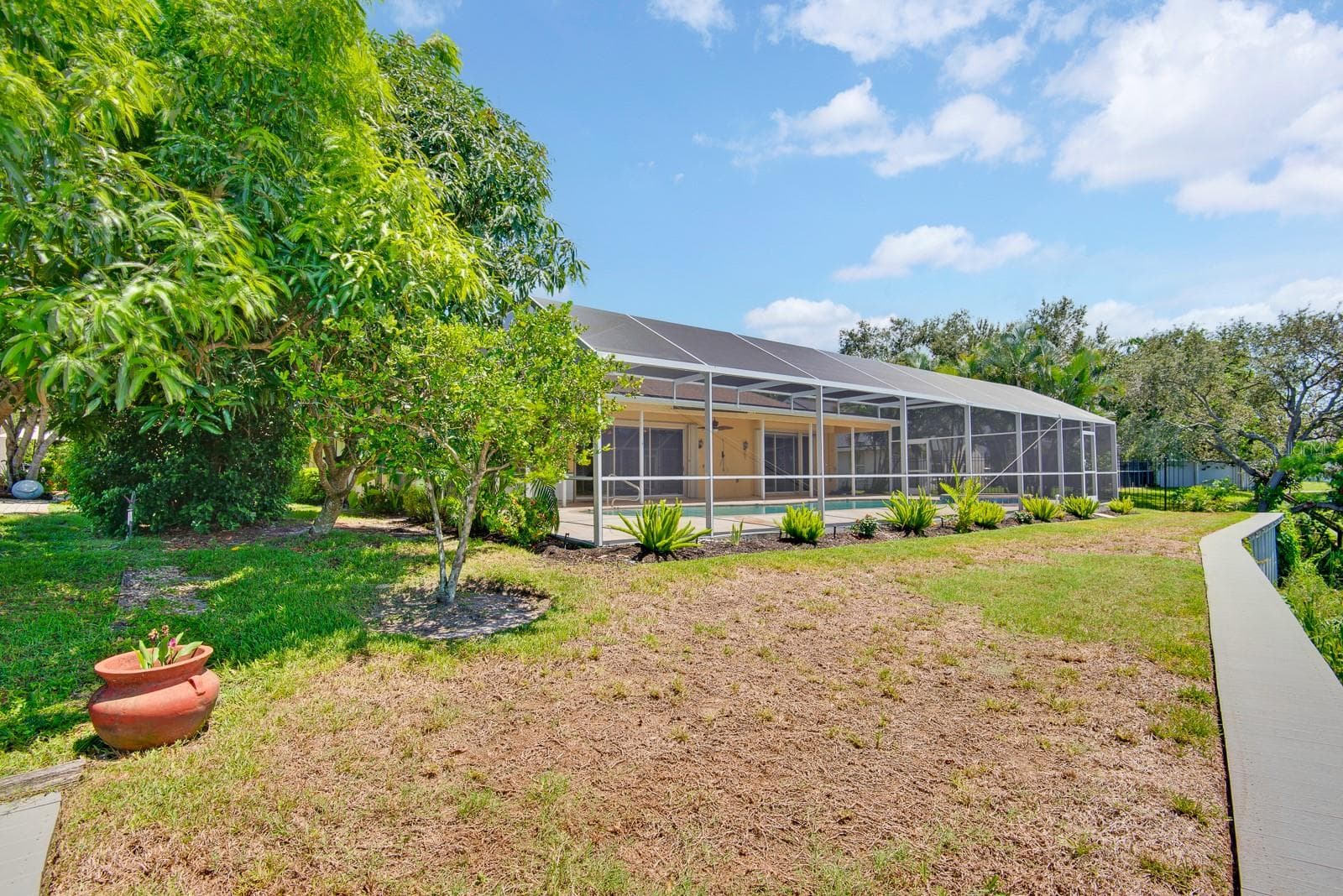 back view - 5410 61ST ST E, BRADENTON