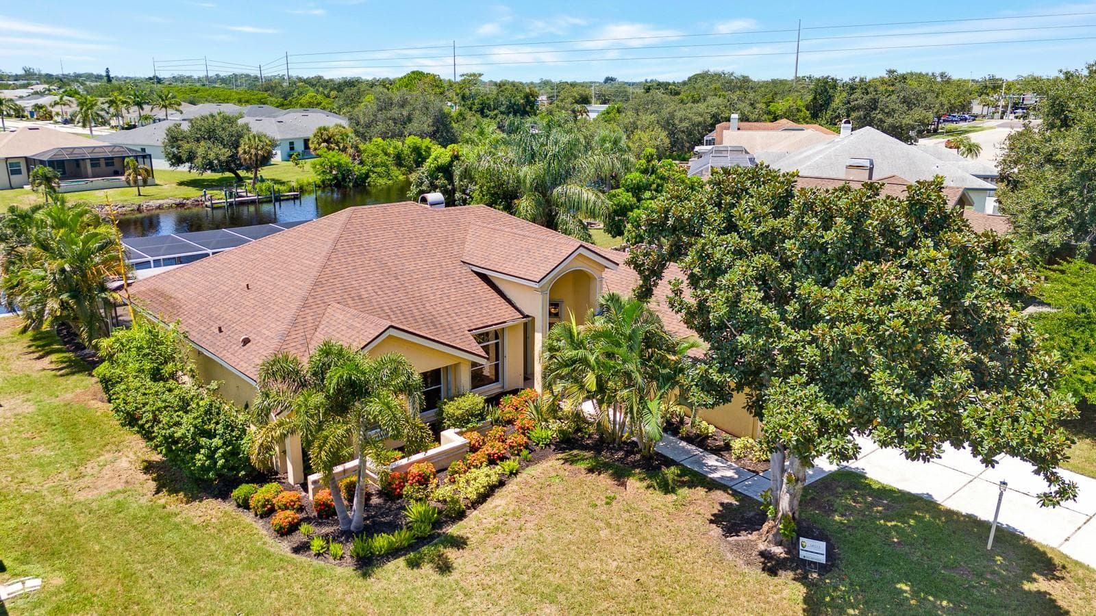 front view - 5410 61ST ST E, BRADENTON