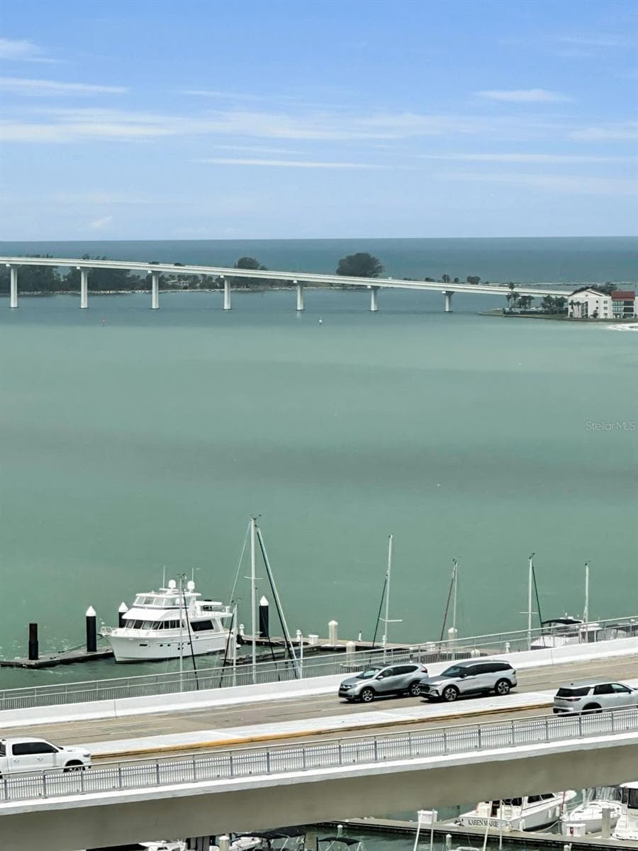 the water is beautiful colors - 331 CLEVELAND ST #1101, CLEARWATER