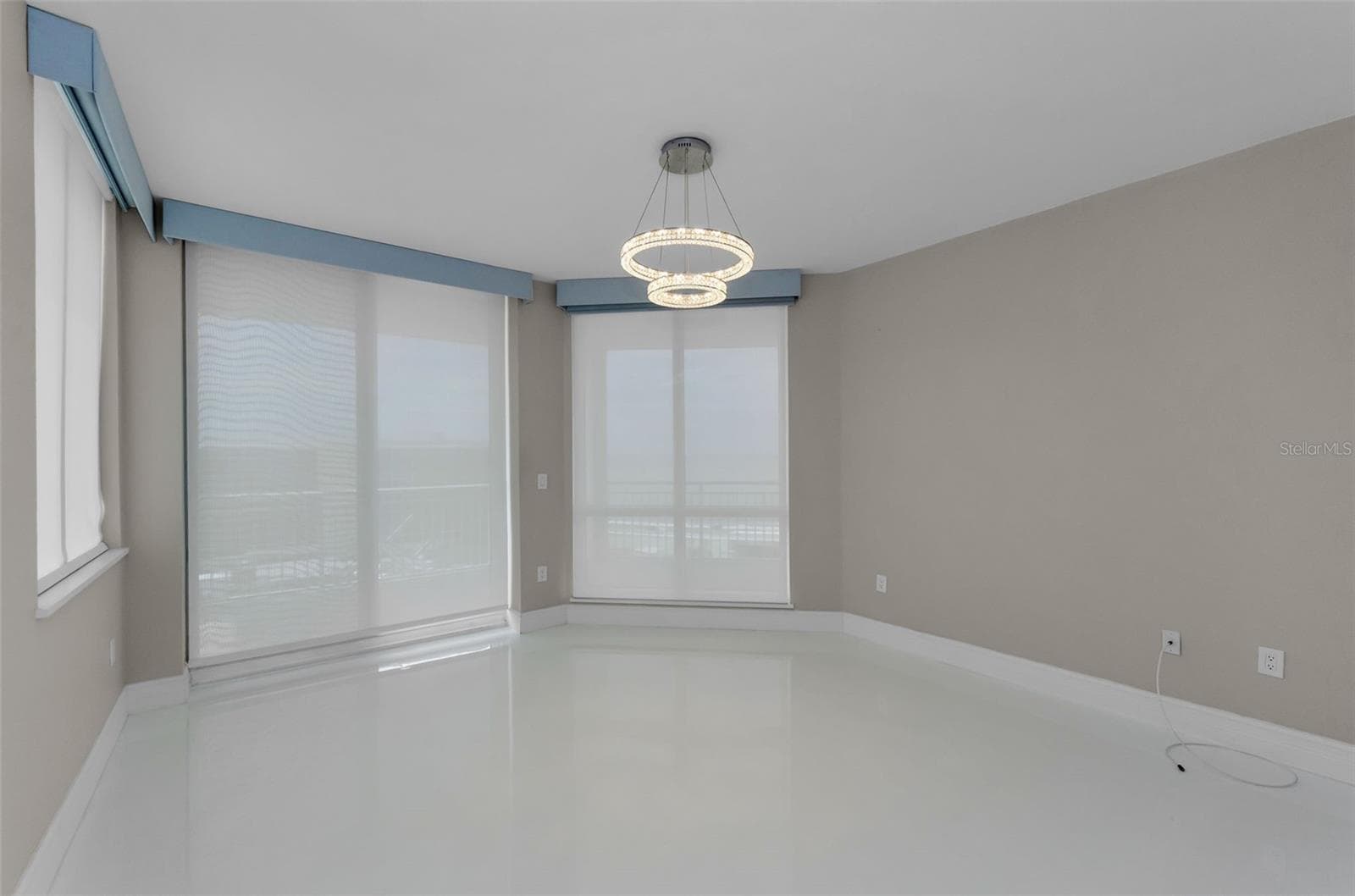Sliding door and windows built to exceed Hurricane standards - 331 CLEVELAND ST #1101, CLEARWATER