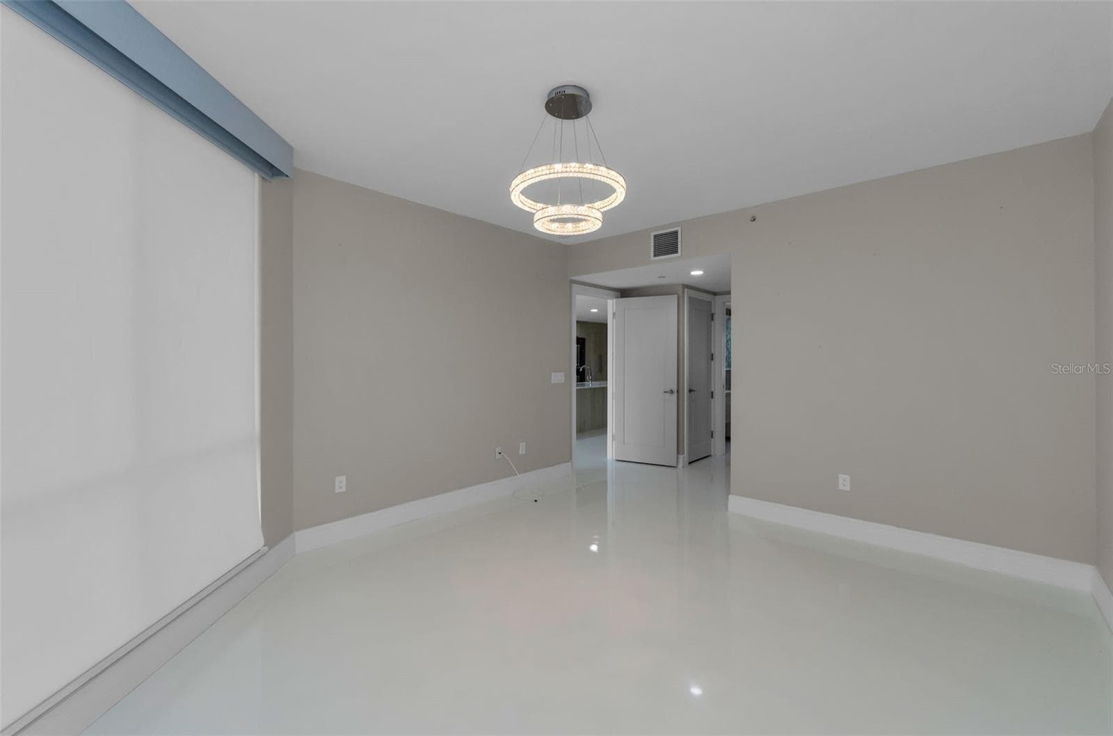 9.5 high ceilings thru out - 331 CLEVELAND ST #1101, CLEARWATER