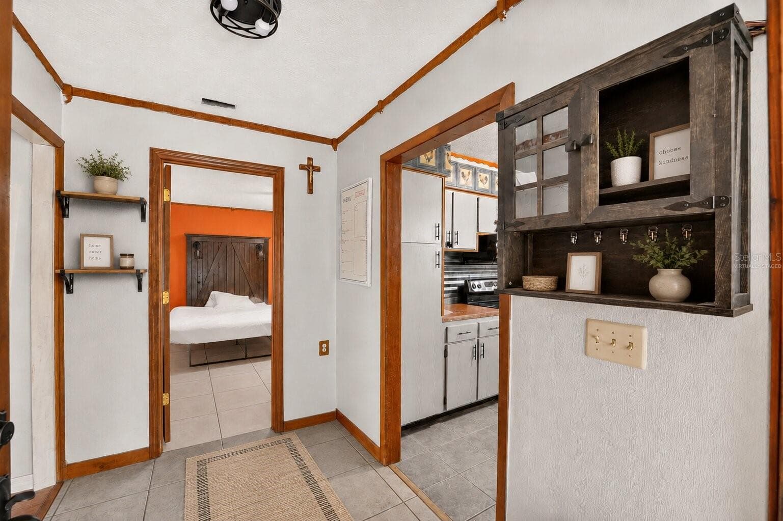 virtually staged - 101 ALLEN DR, PALATKA