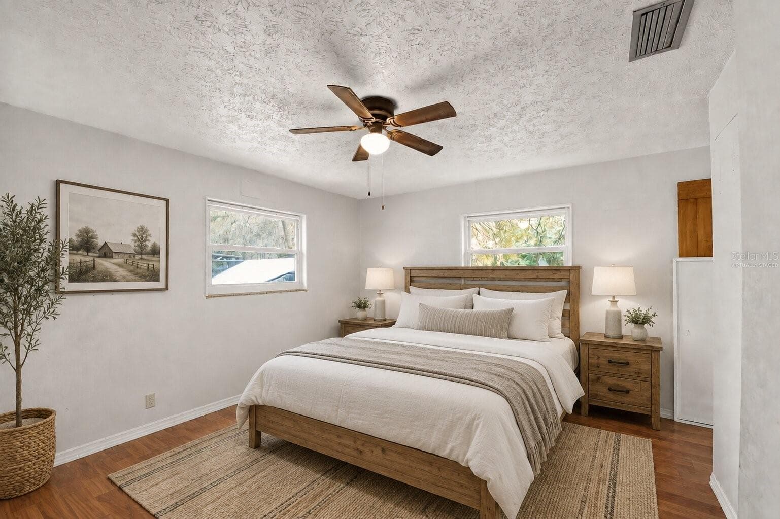 virtually staged - 101 ALLEN DR, PALATKA
