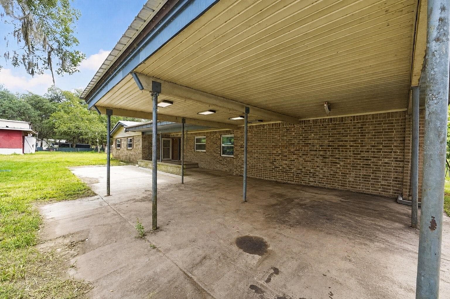 virtually staged - 101 ALLEN DR, PALATKA