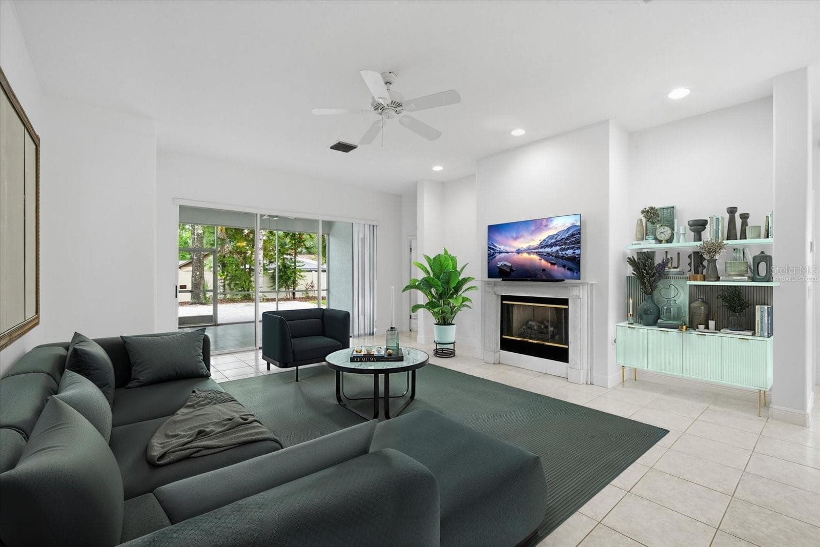 Virtually Staged Photo - 14902 DEVONSHIRE WOODS PL, TAMPA