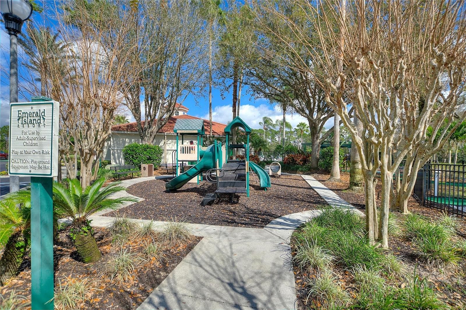 Single Family Residence at 8667 LA ISLA DR, KISSIMMEE, photo 18 of 85