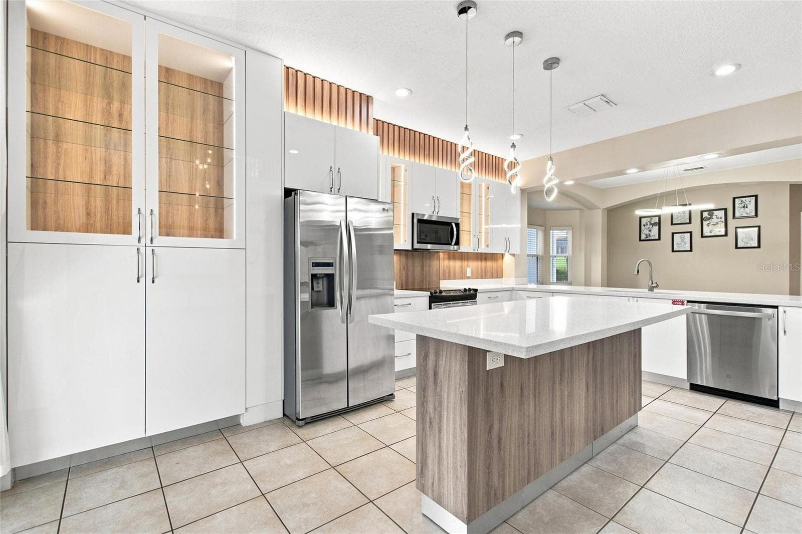 Single Family Residence at 8667 LA ISLA DR, KISSIMMEE, photo 54 of 85