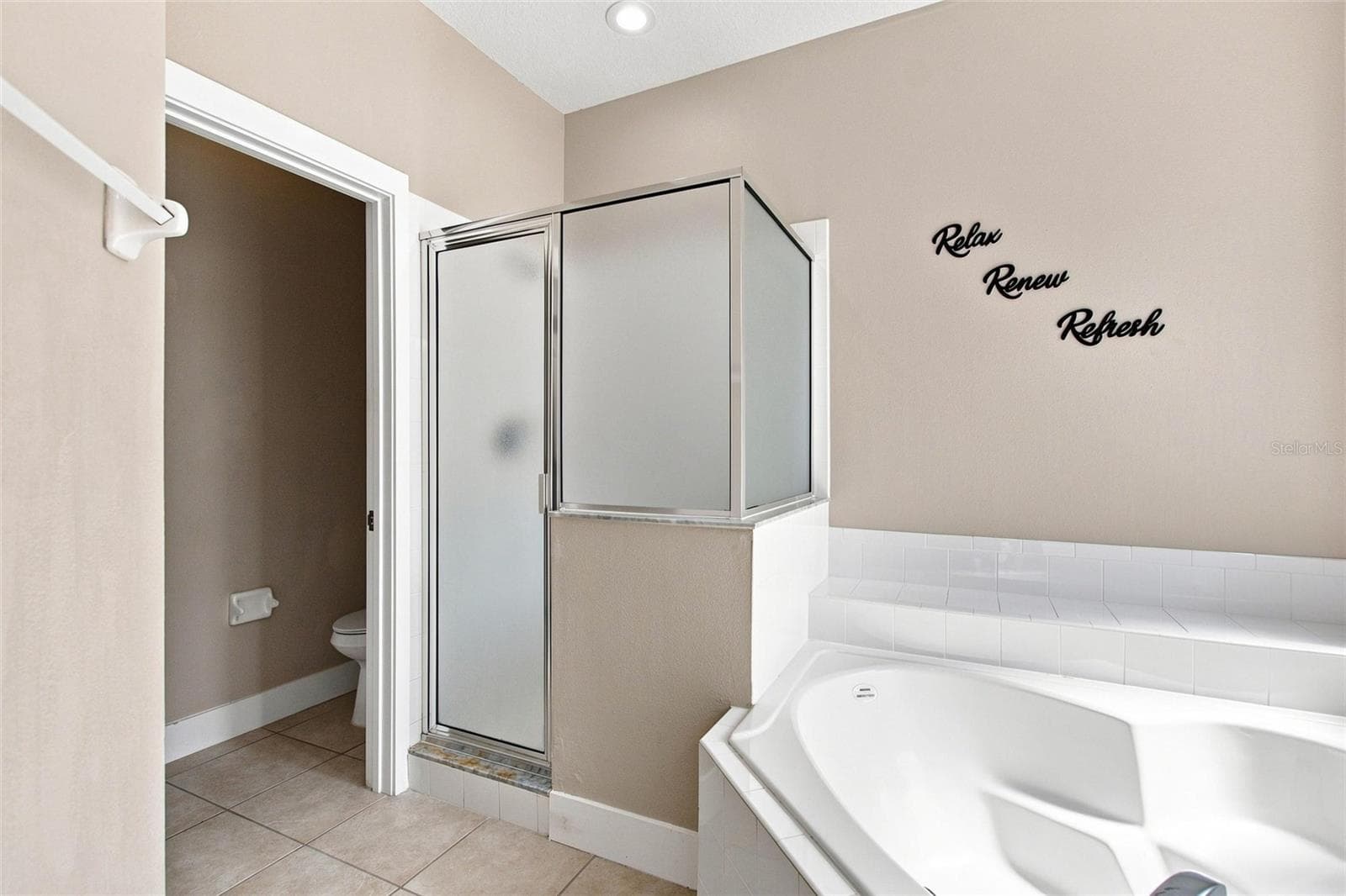 Single Family Residence at 8667 LA ISLA DR, KISSIMMEE, photo 66 of 85