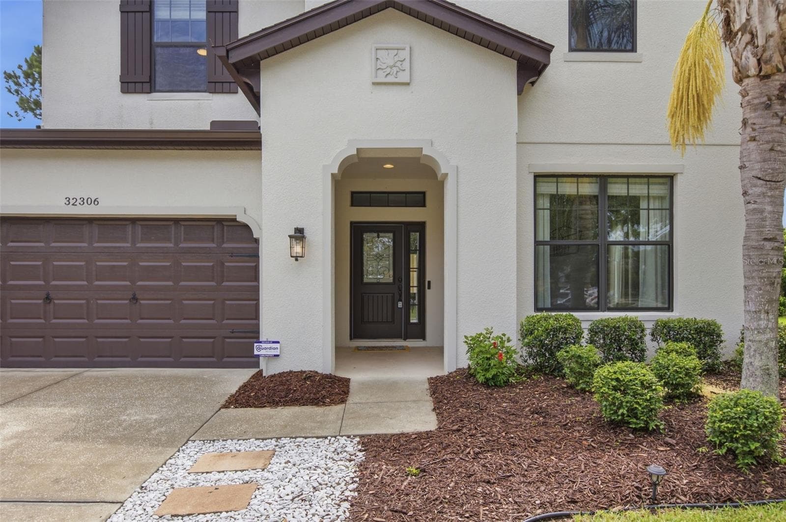 Single Family Residence at 32306 GARDEN ALCOVE LOOP, WESLEY CHAPEL, photo 8 of 56