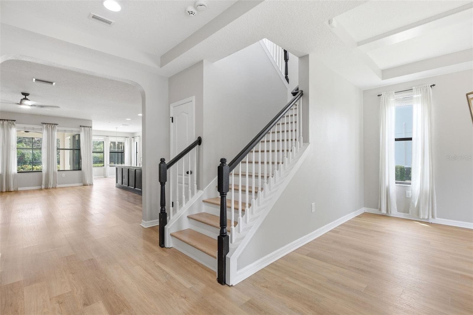 Single Family Residence at 32306 GARDEN ALCOVE LOOP, WESLEY CHAPEL, photo 9 of 56