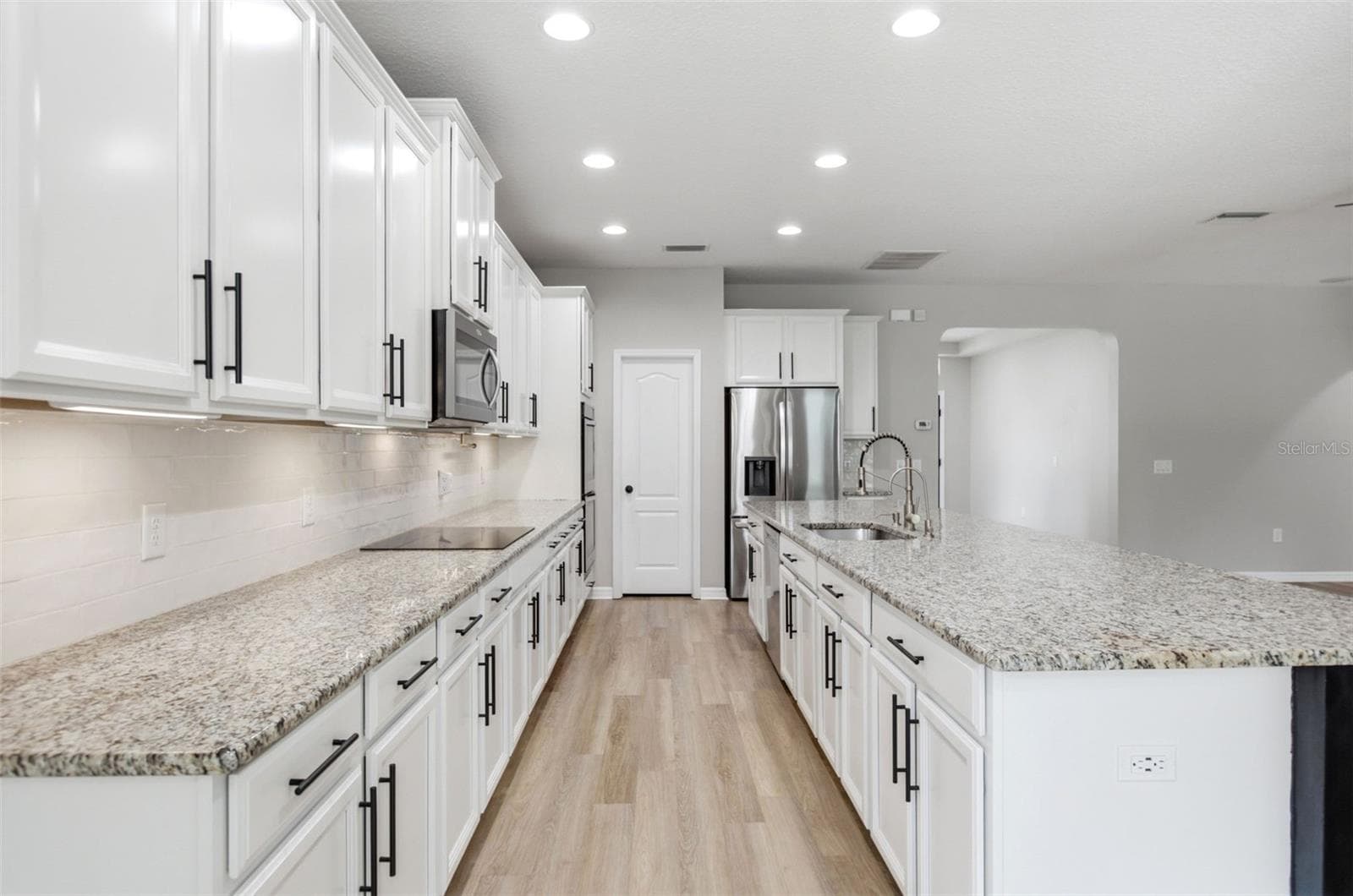 Single Family Residence at 32306 GARDEN ALCOVE LOOP, WESLEY CHAPEL, photo 18 of 56