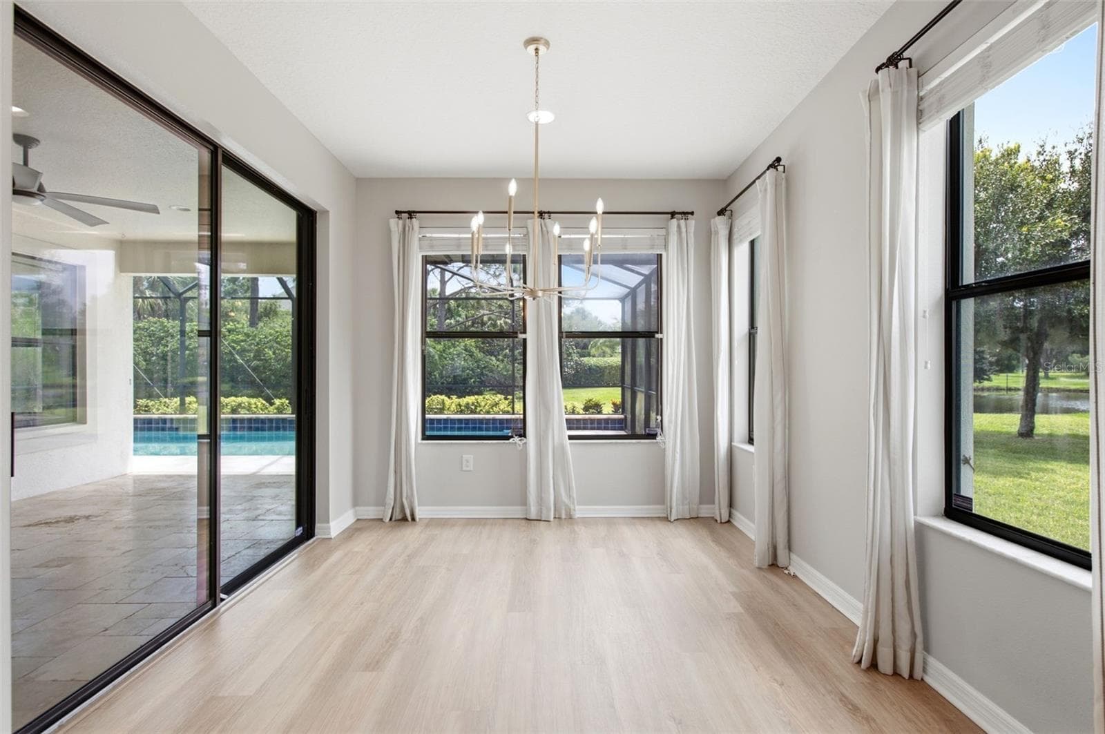 Single Family Residence at 32306 GARDEN ALCOVE LOOP, WESLEY CHAPEL, photo 20 of 56