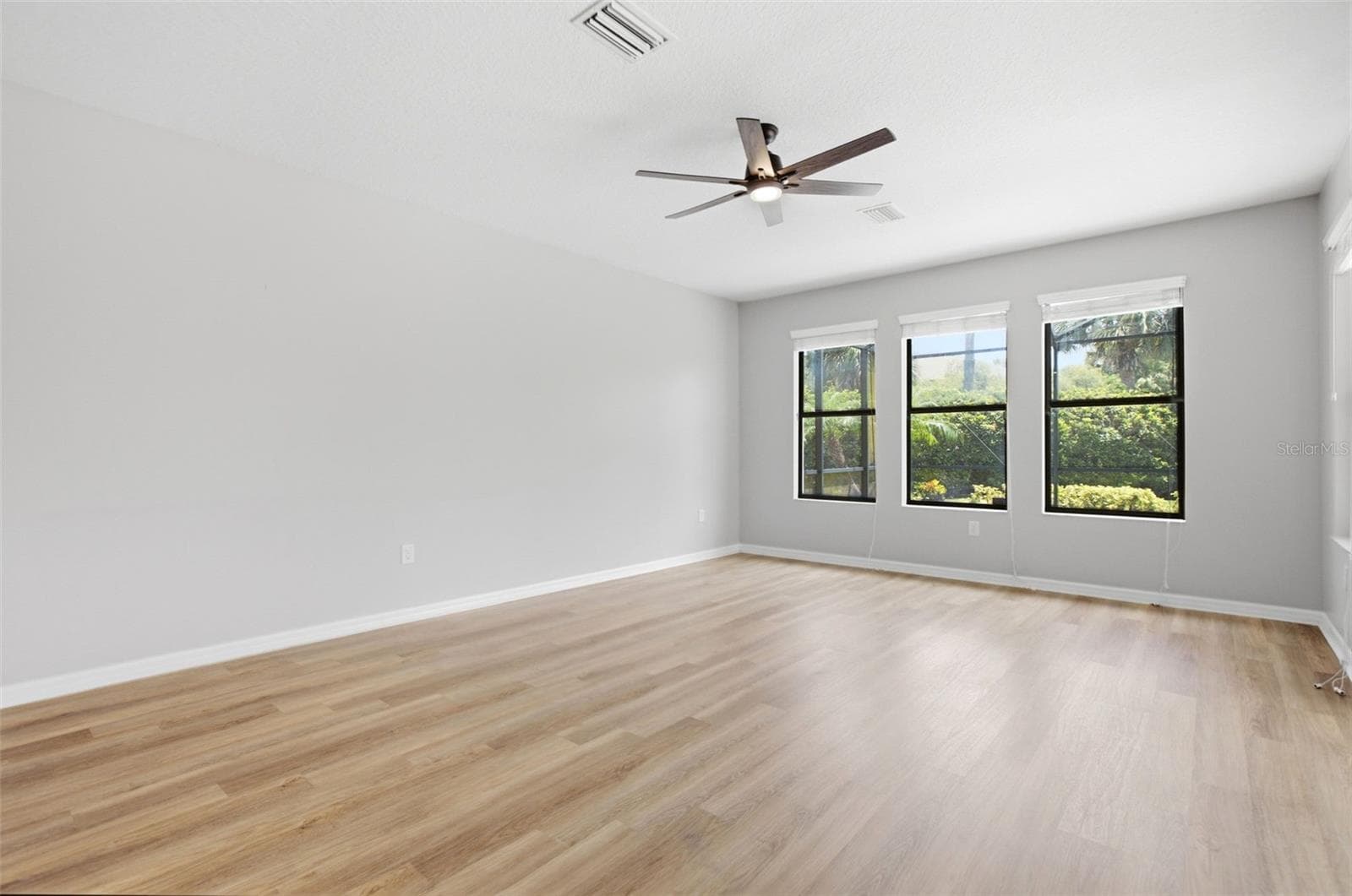 Single Family Residence at 32306 GARDEN ALCOVE LOOP, WESLEY CHAPEL, photo 22 of 56