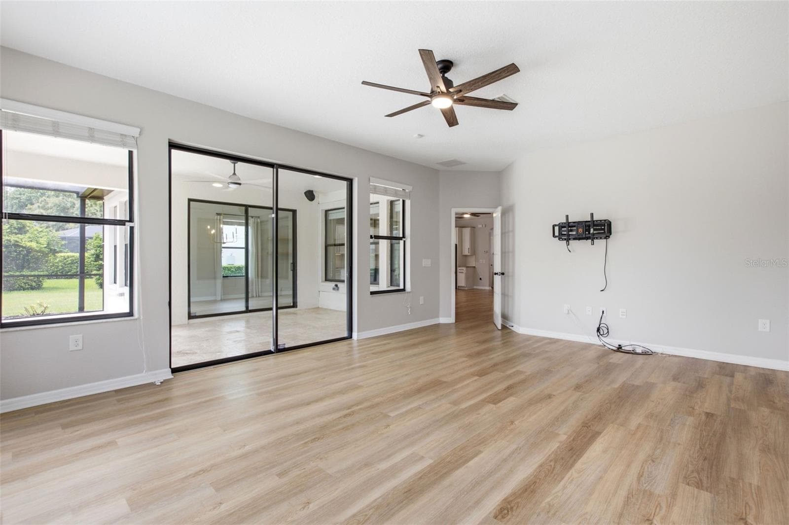 Single Family Residence at 32306 GARDEN ALCOVE LOOP, WESLEY CHAPEL, photo 23 of 56