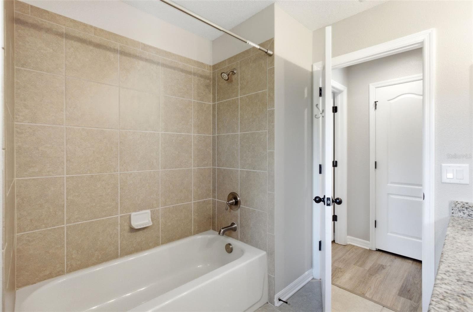 Single Family Residence at 32306 GARDEN ALCOVE LOOP, WESLEY CHAPEL, photo 30 of 56