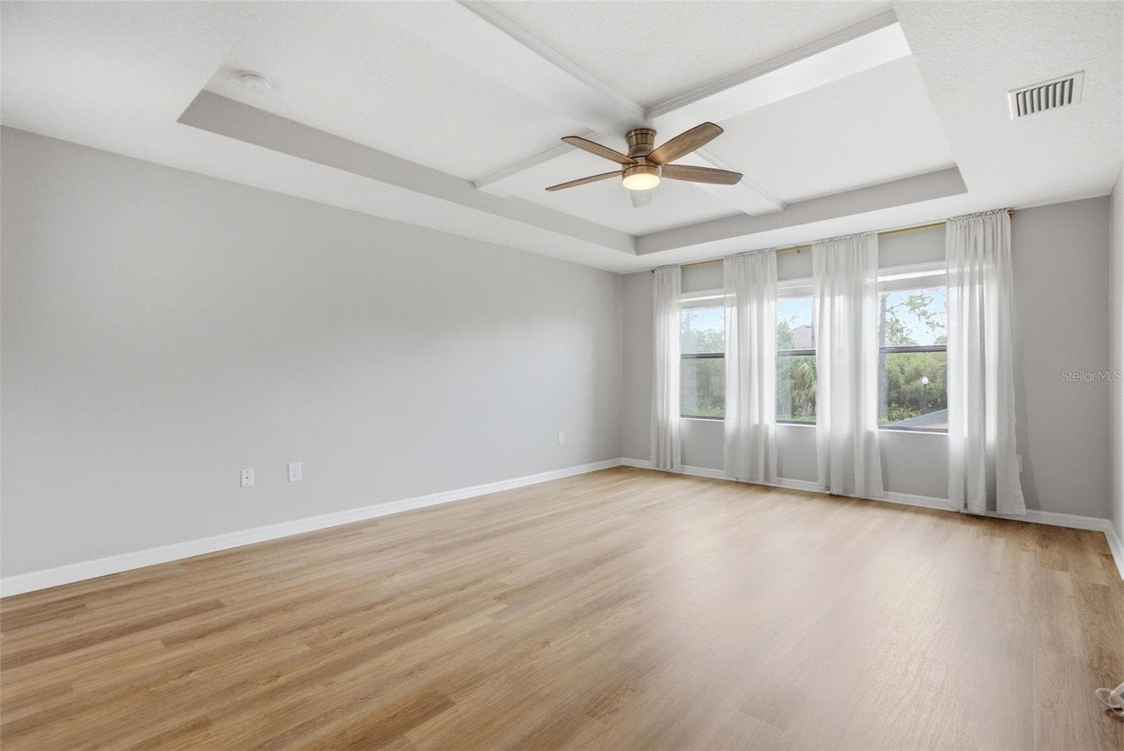 Single Family Residence at 32306 GARDEN ALCOVE LOOP, WESLEY CHAPEL, photo 35 of 56