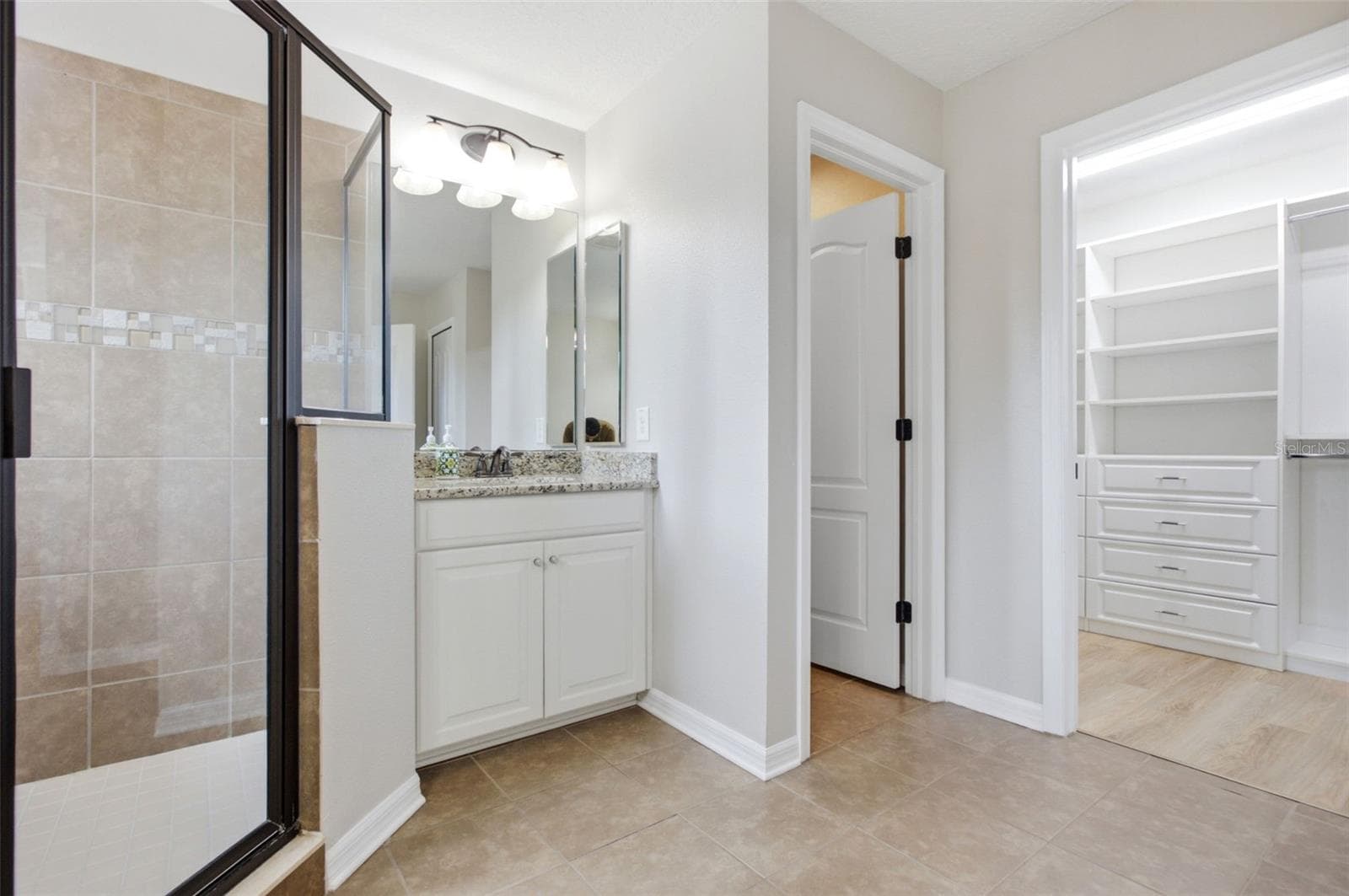 Single Family Residence at 32306 GARDEN ALCOVE LOOP, WESLEY CHAPEL, photo 38 of 56