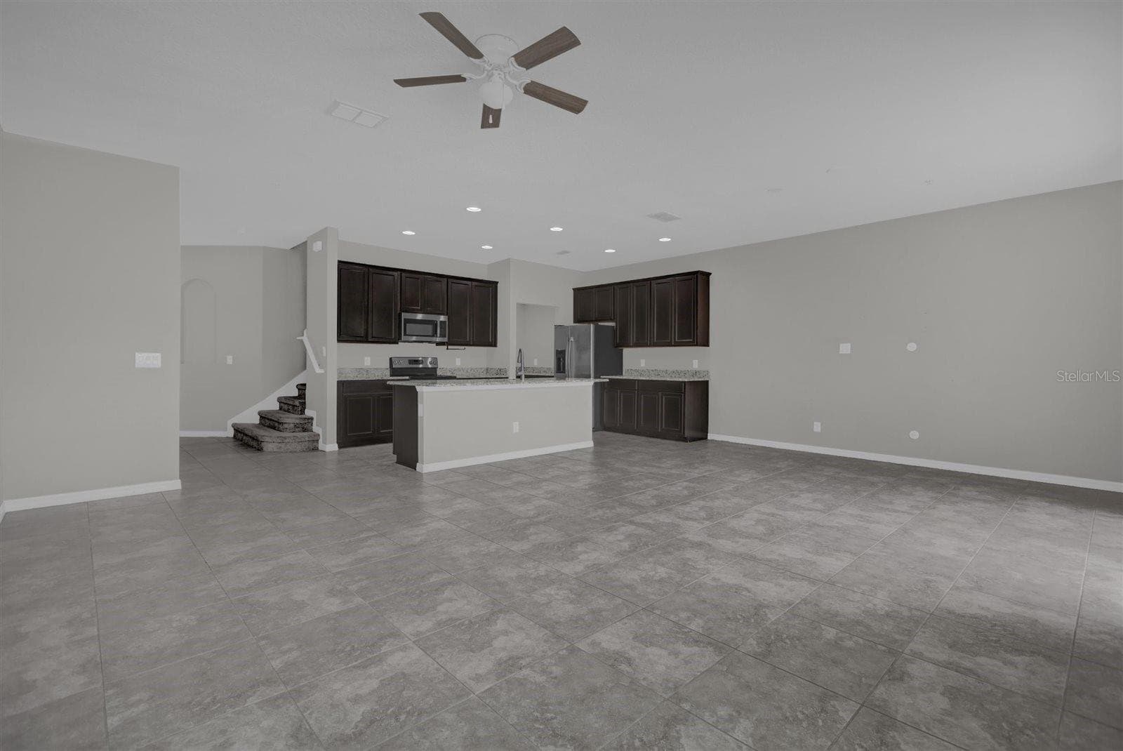 Townhouse at 1160 PALMA VERDE PL, APOPKA, photo 9 of 46