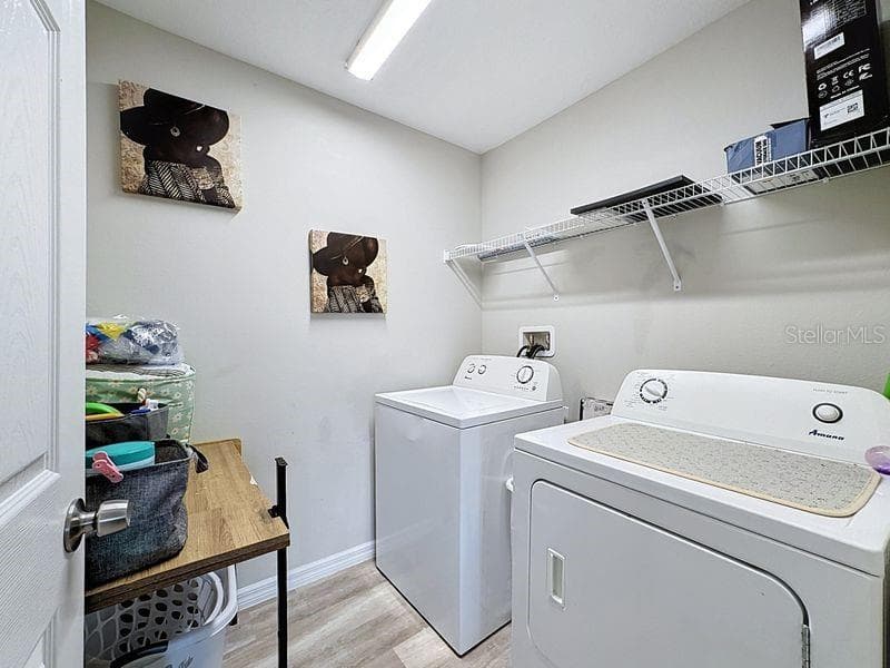 Single Family Residence at 13005 UPWARD PL, RIVERVIEW, photo 16 of 64