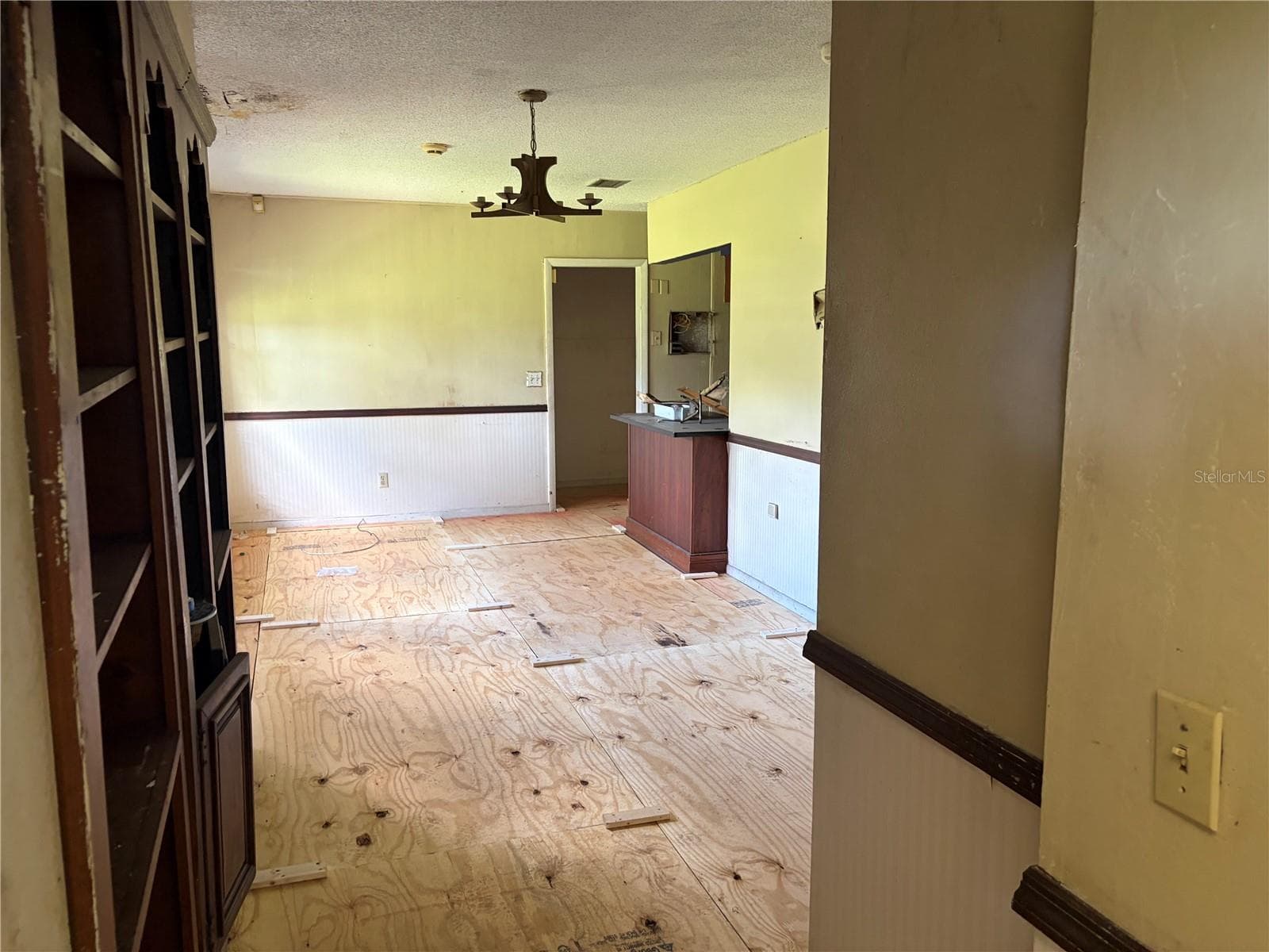 Single Family Residence at 2100 NW 21ST ST, OCALA, photo 14 of 40
