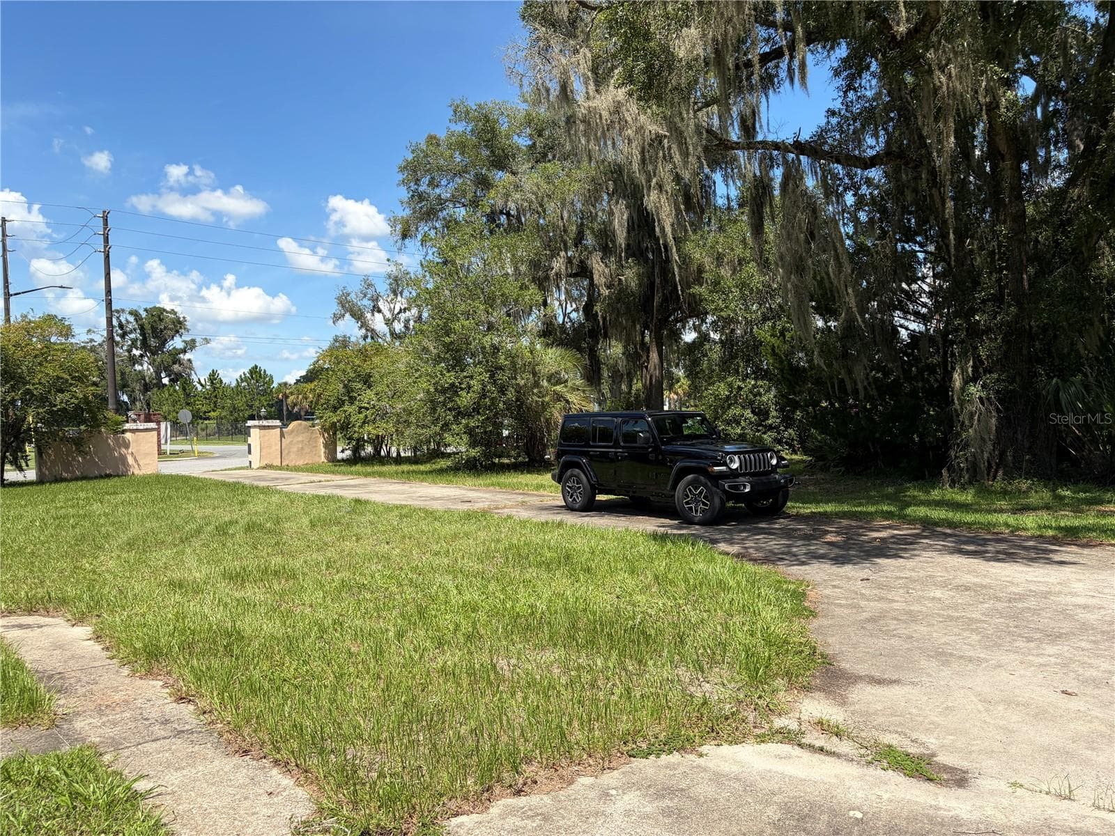 Single Family Residence at 2100 NW 21ST ST, OCALA, photo 35 of 40