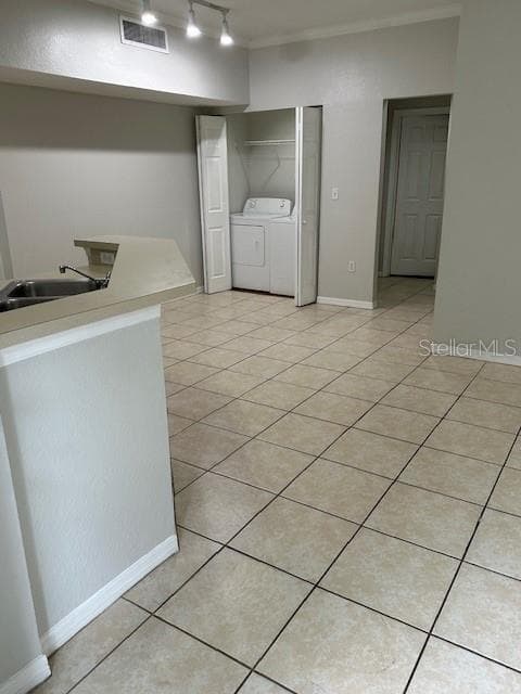 Condominium at 9310 LAKE CHASE ISLAND WAY #9310, TAMPA, photo 11 of 31