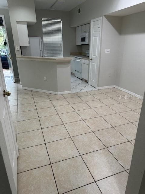 Condominium at 9310 LAKE CHASE ISLAND WAY #9310, TAMPA, photo 18 of 31