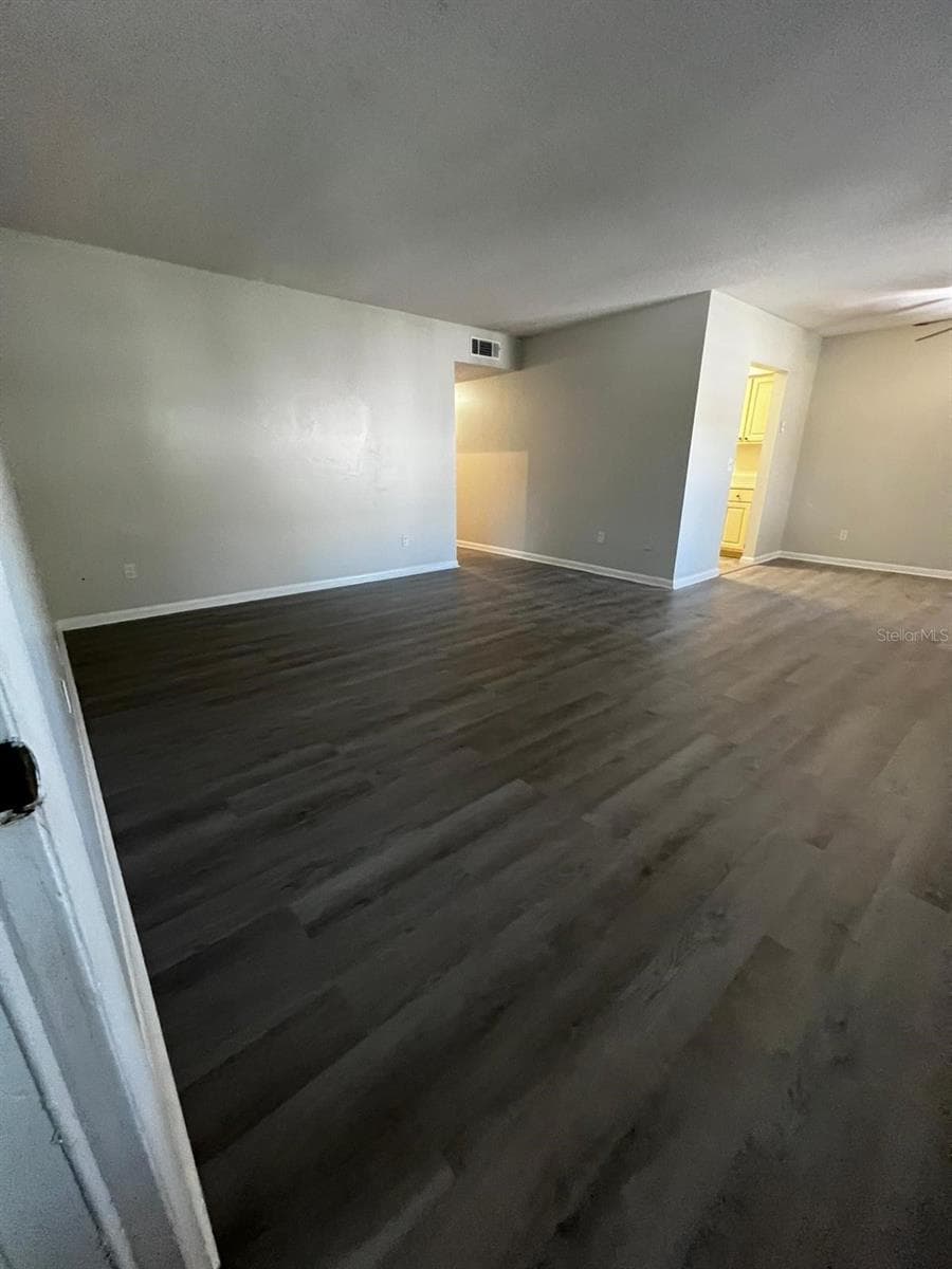 Condominium at 9310 LAKE CHASE ISLAND WAY #9310, TAMPA, photo 26 of 31