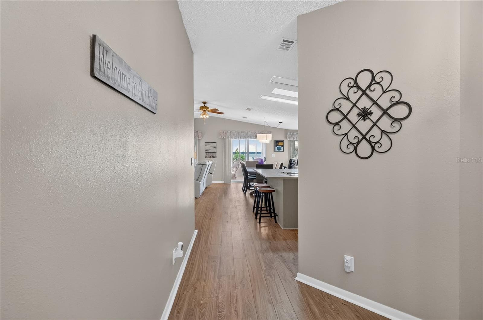 Manufactured Home at 38310 LANGLOIS PL, LEESBURG, photo 12 of 61