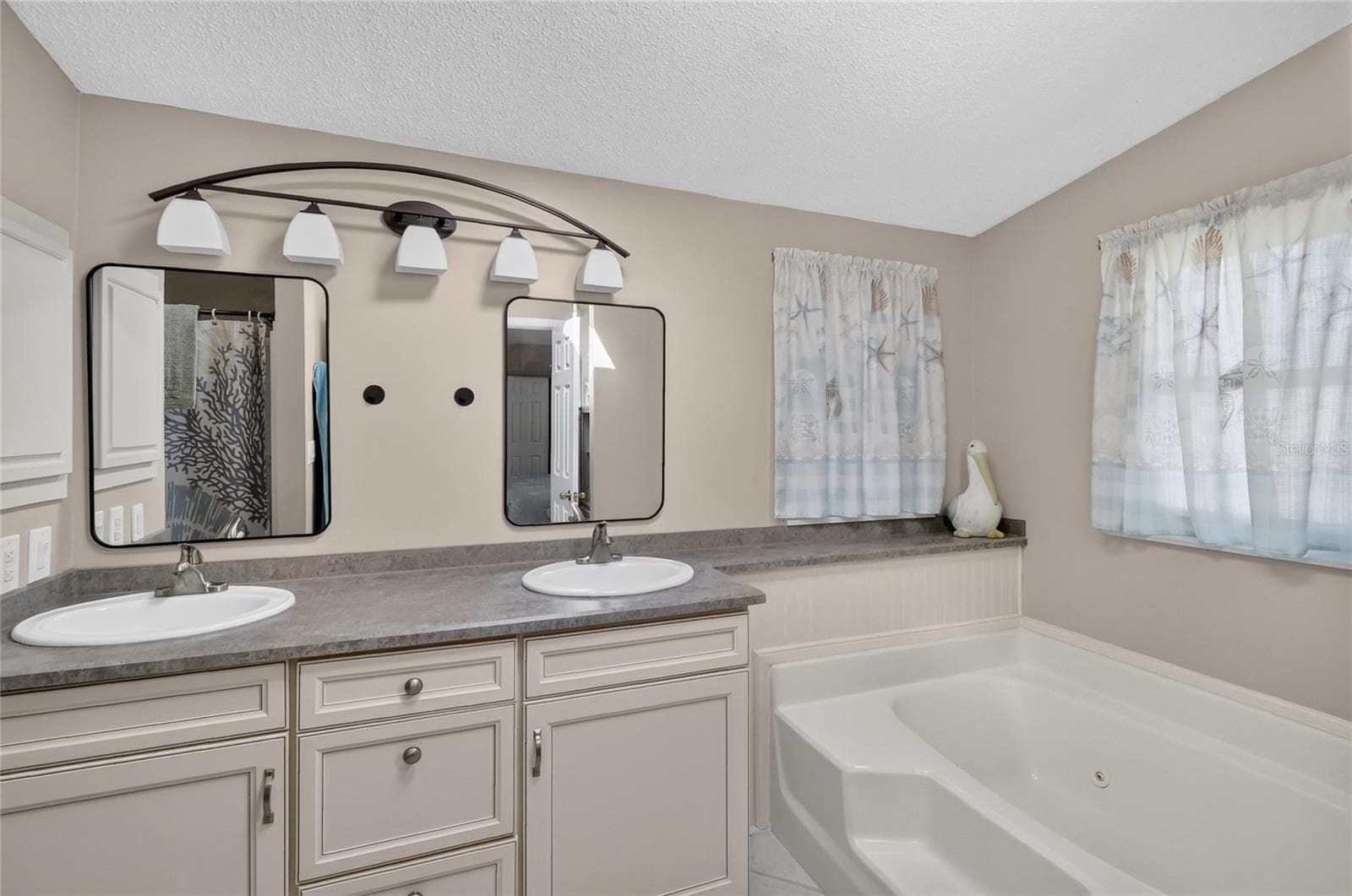 Manufactured Home at 38310 LANGLOIS PL, LEESBURG, photo 45 of 61
