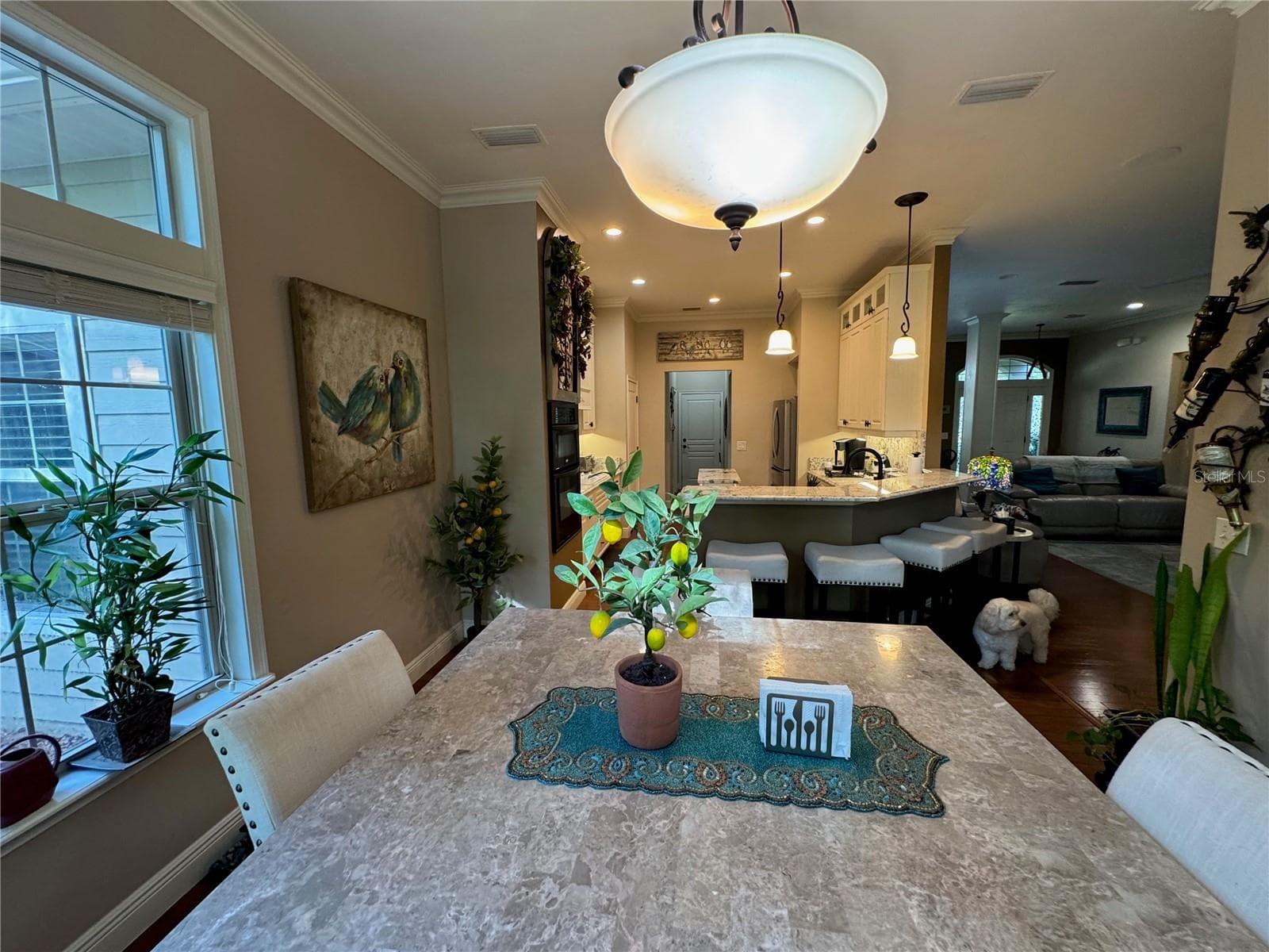 Breakfast Nook - 20273 NW 251ST TER, HIGH SPRINGS