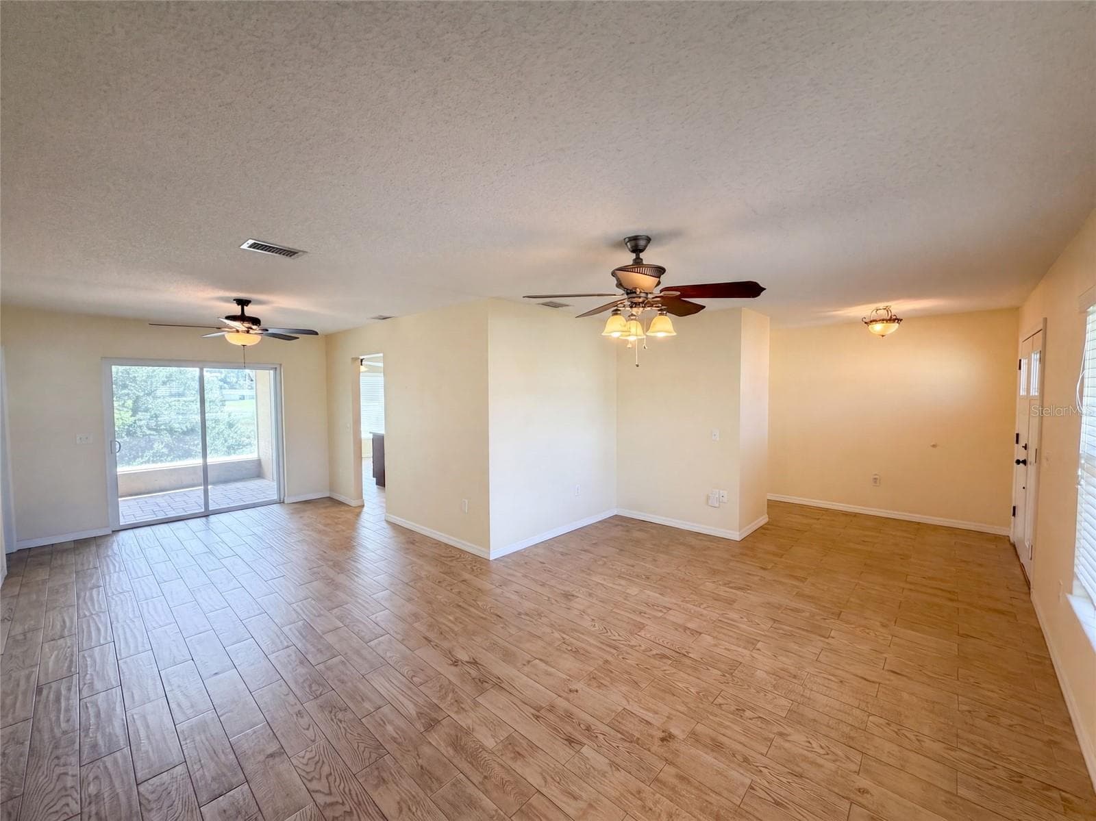 Single Family Residence at 4573 BAYRIDGE CT, SPRING HILL, photo 13 of 43