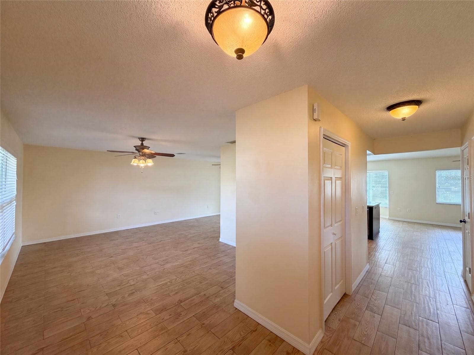 Single Family Residence at 4573 BAYRIDGE CT, SPRING HILL, photo 15 of 43
