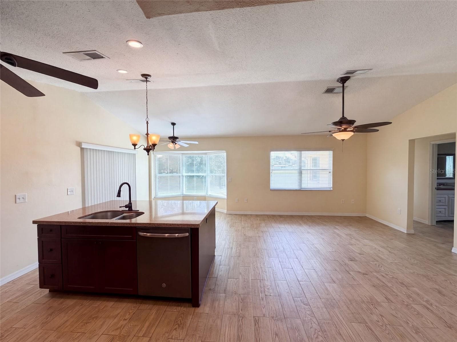 Single Family Residence at 4573 BAYRIDGE CT, SPRING HILL, photo 12 of 43