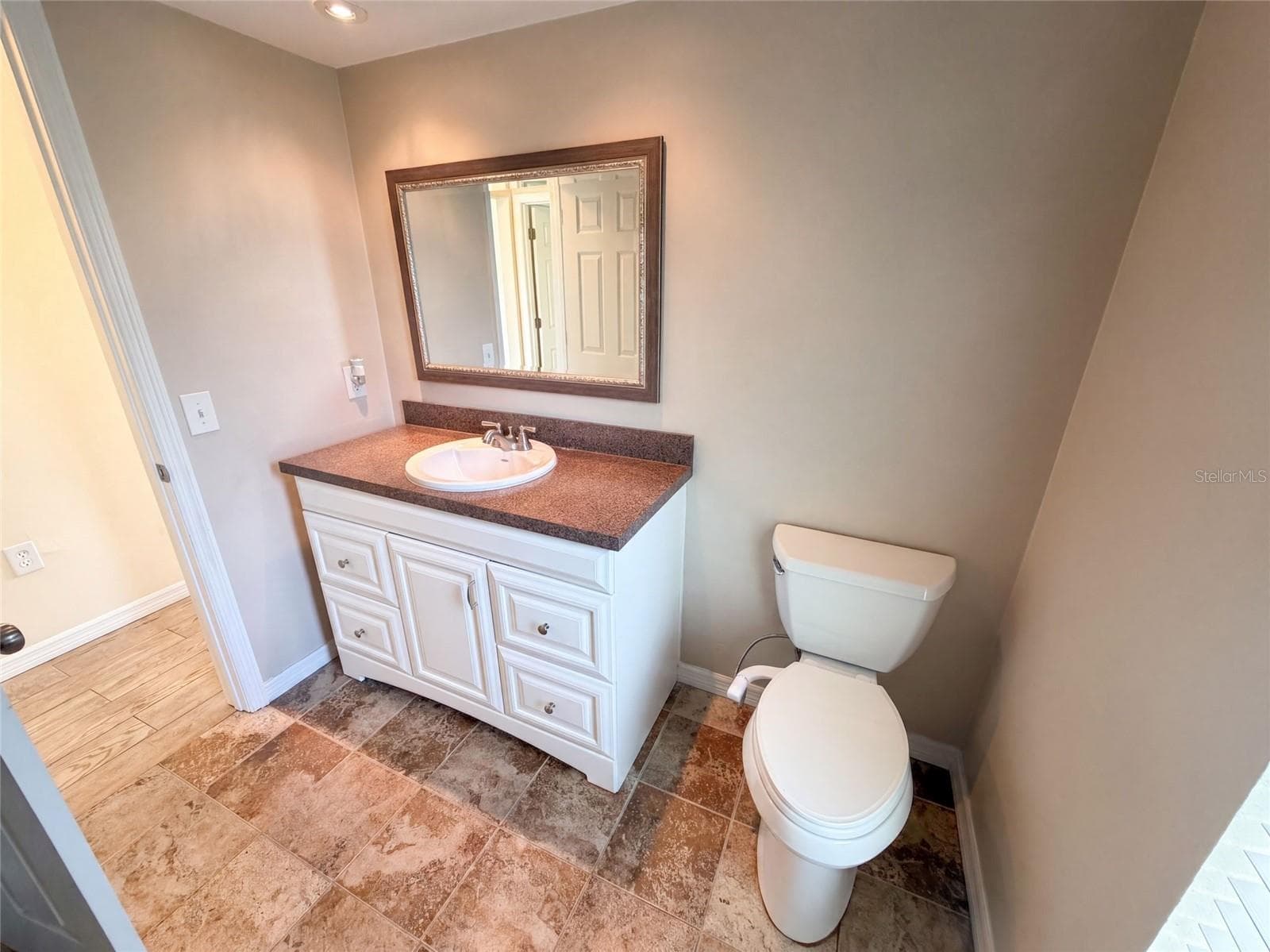 Single Family Residence at 4573 BAYRIDGE CT, SPRING HILL, photo 34 of 43