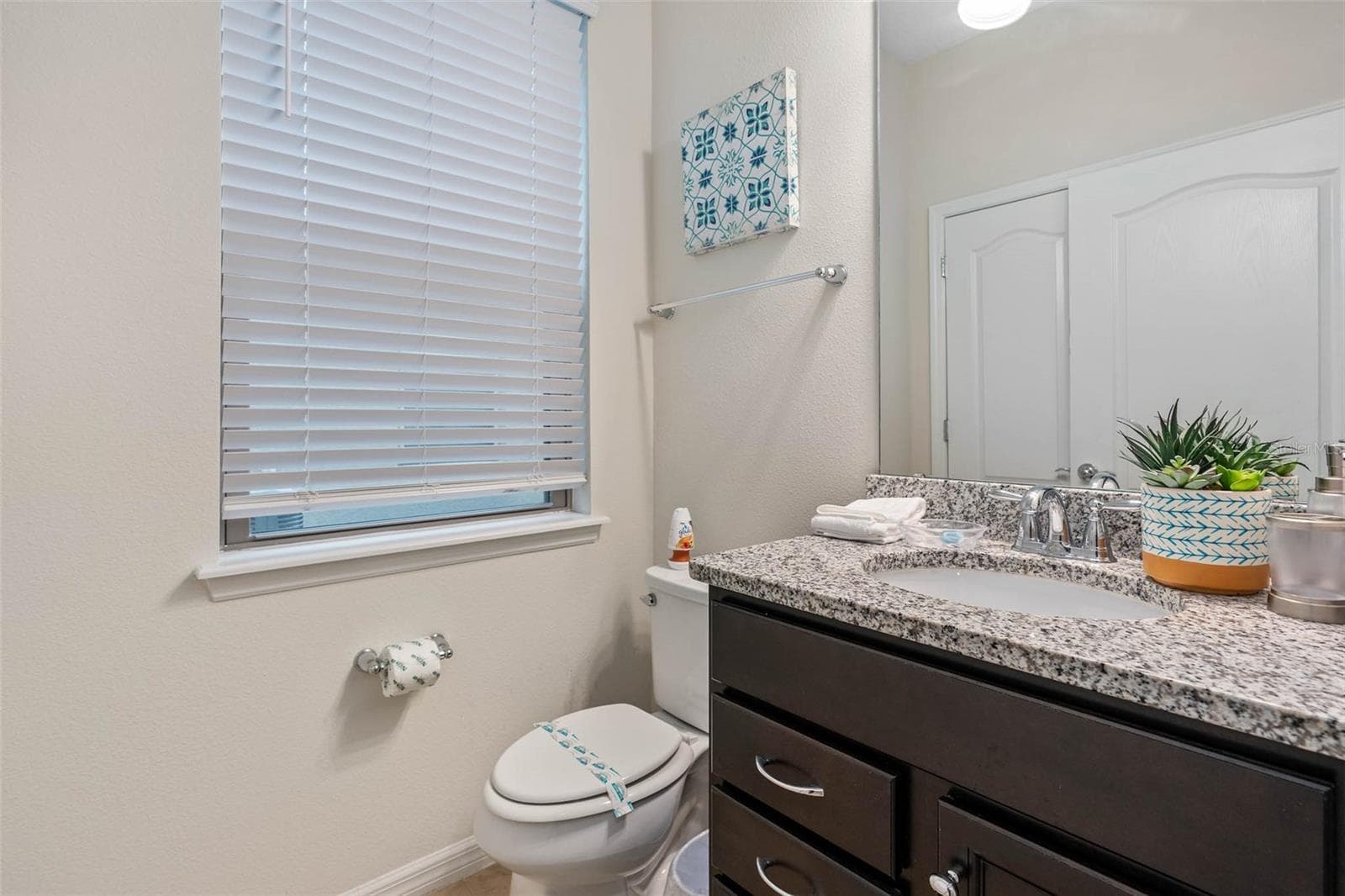 Single Family Residence at 1517 MUMBAI WAY, KISSIMMEE, photo 18 of 44