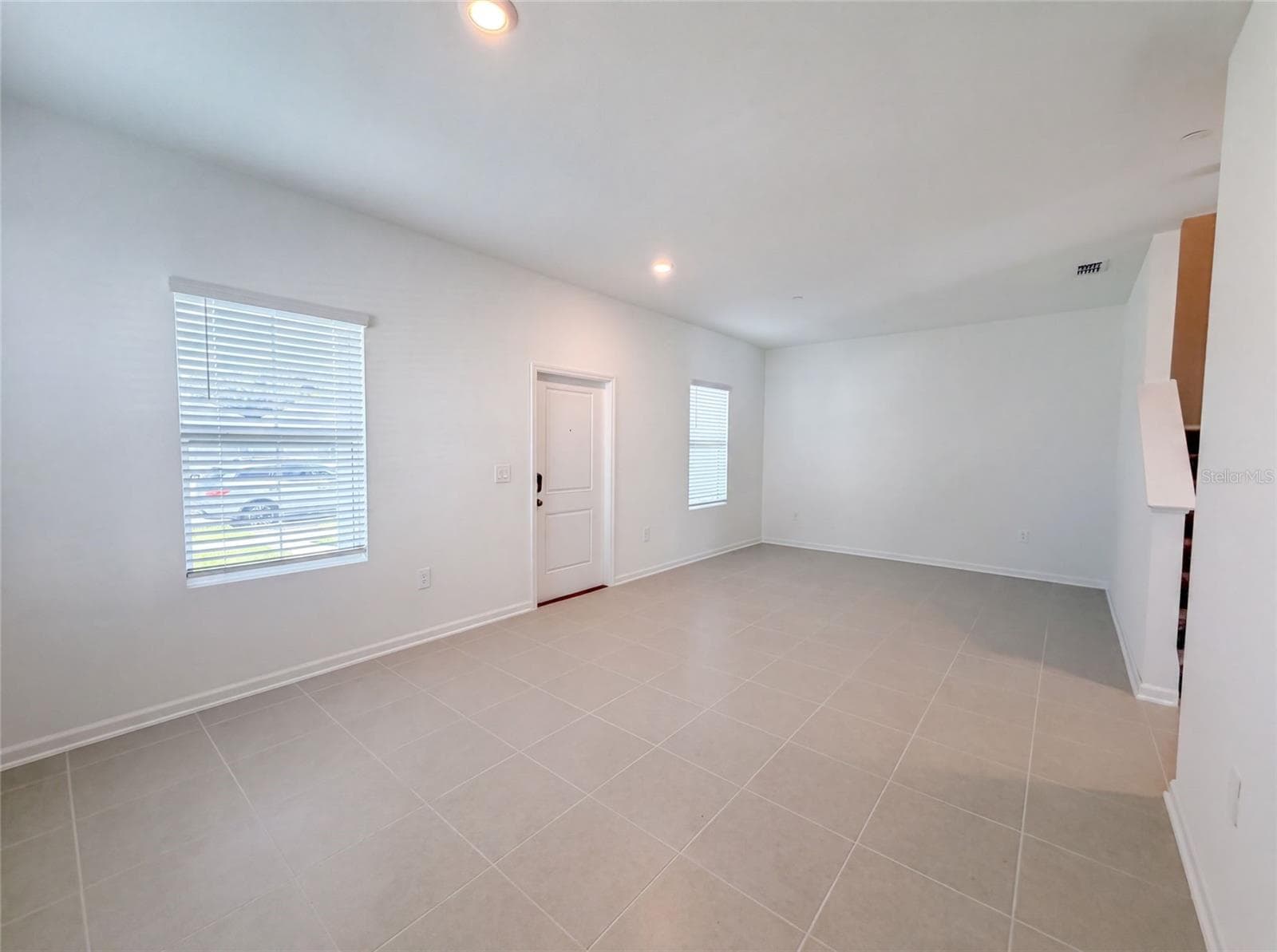 Townhouse at 2172 RIDER RAIN LN, APOPKA, photo 6 of 22