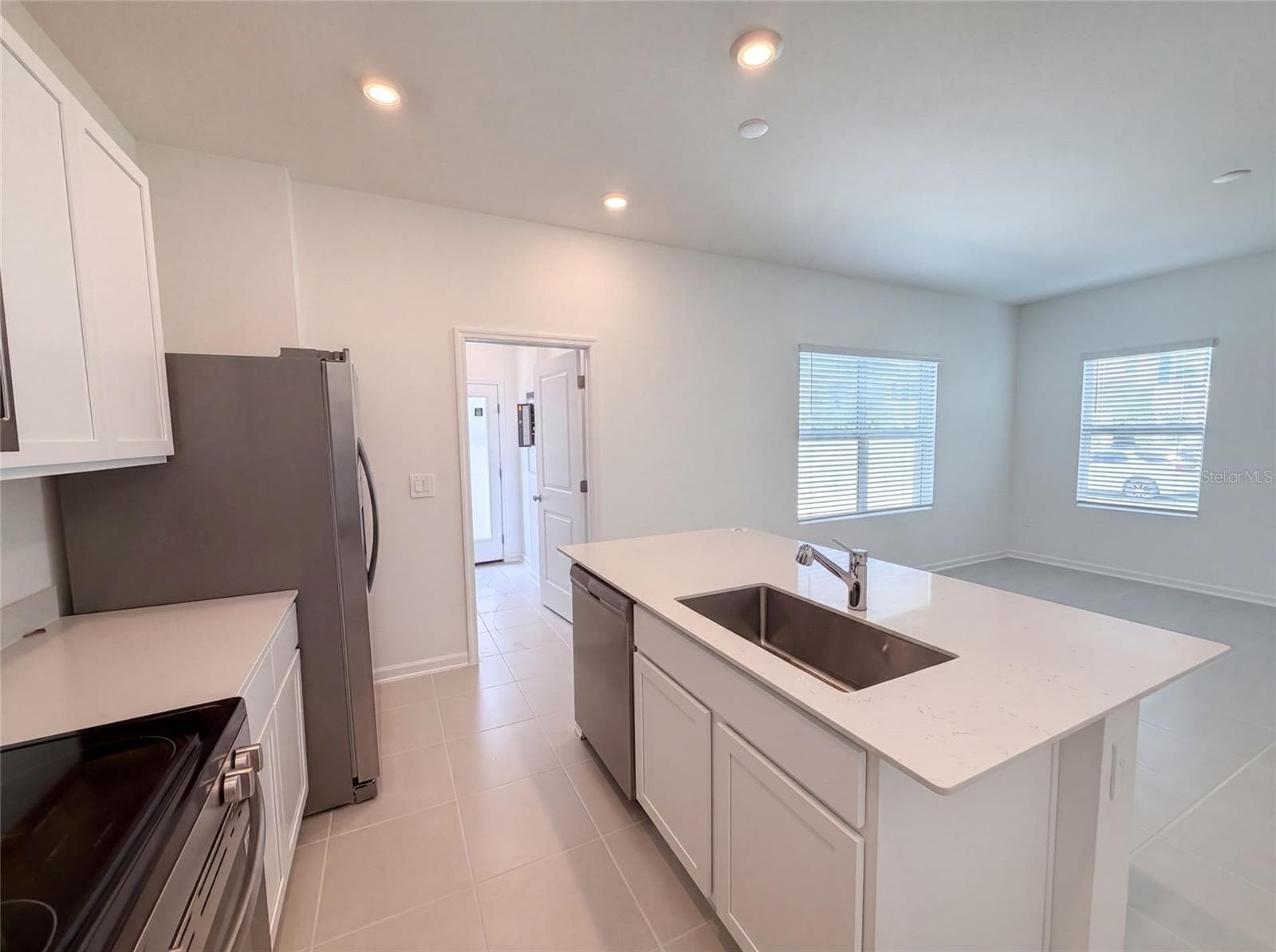 Townhouse at 2172 RIDER RAIN LN, APOPKA, photo 10 of 22