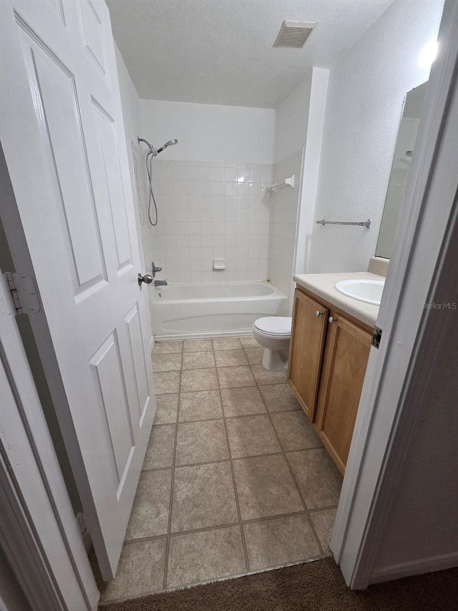 Condominium at 9165 LEE VISTA BLVD #107, ORLANDO, photo 3 of 9