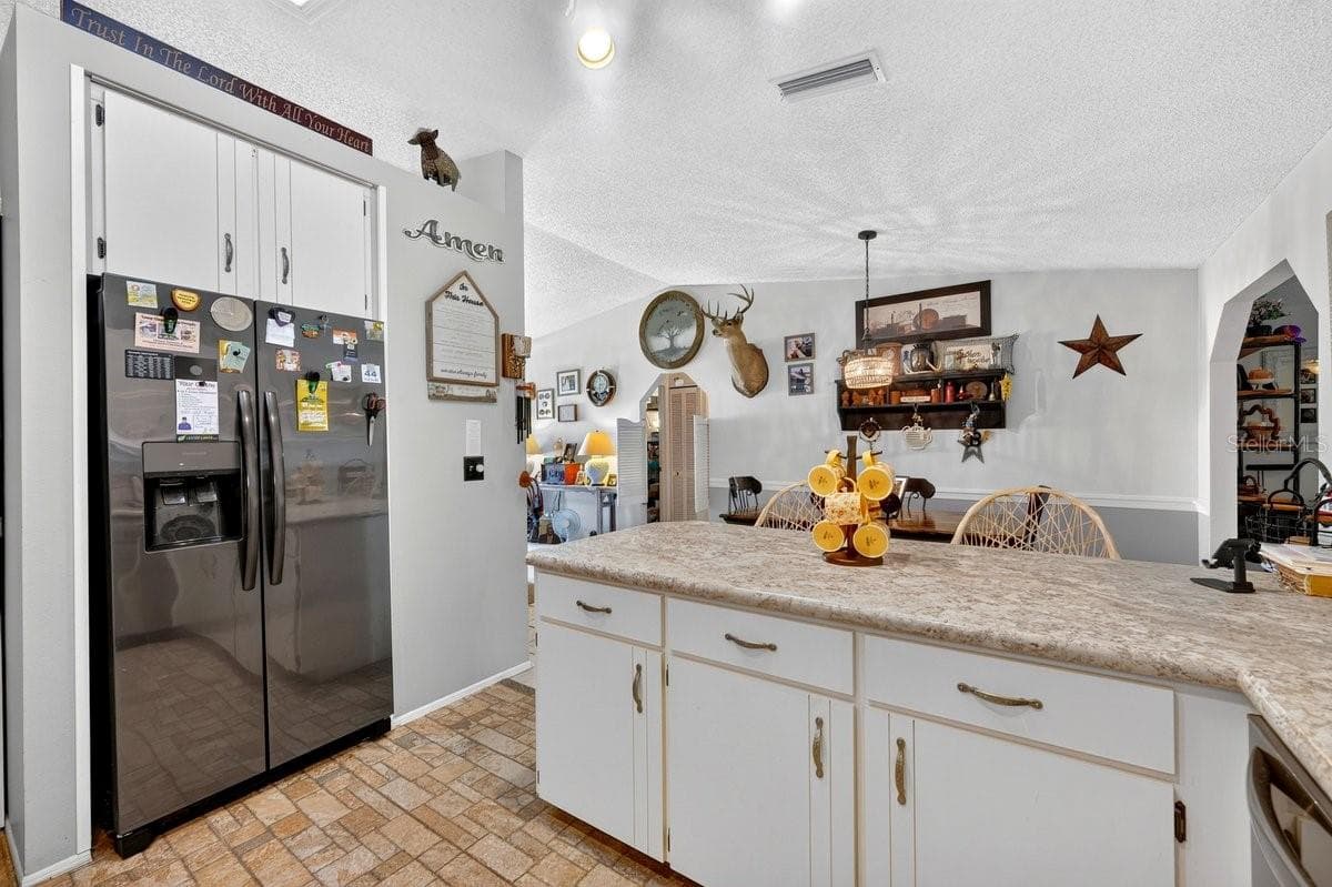 Single Family Residence at 2956 BRISTOL LN, SOUTH DAYTONA, photo 9 of 36
