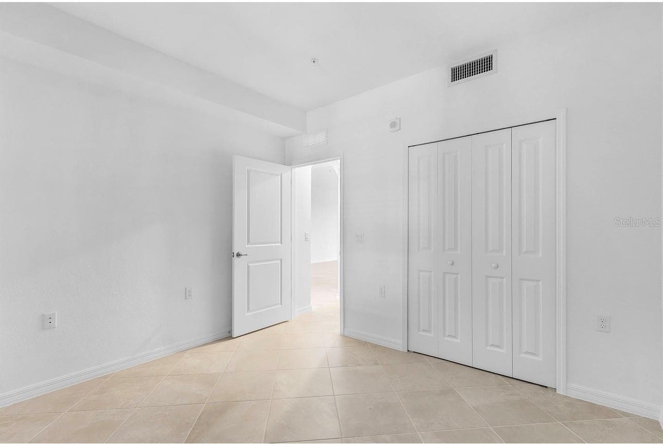 Condominium at 14191 HERITAGE LANDING BLVD #1214, PUNTA GORDA, photo 17 of 45