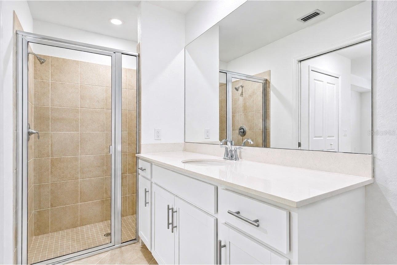 Condominium at 14191 HERITAGE LANDING BLVD #1214, PUNTA GORDA, photo 28 of 45