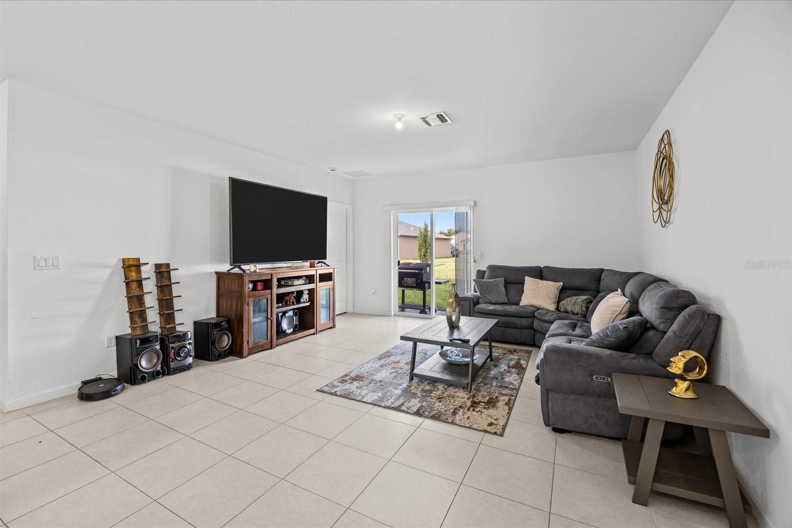 Single Family Residence at 763 CARLYLE WAY, FORT PIERCE, photo 15 of 43