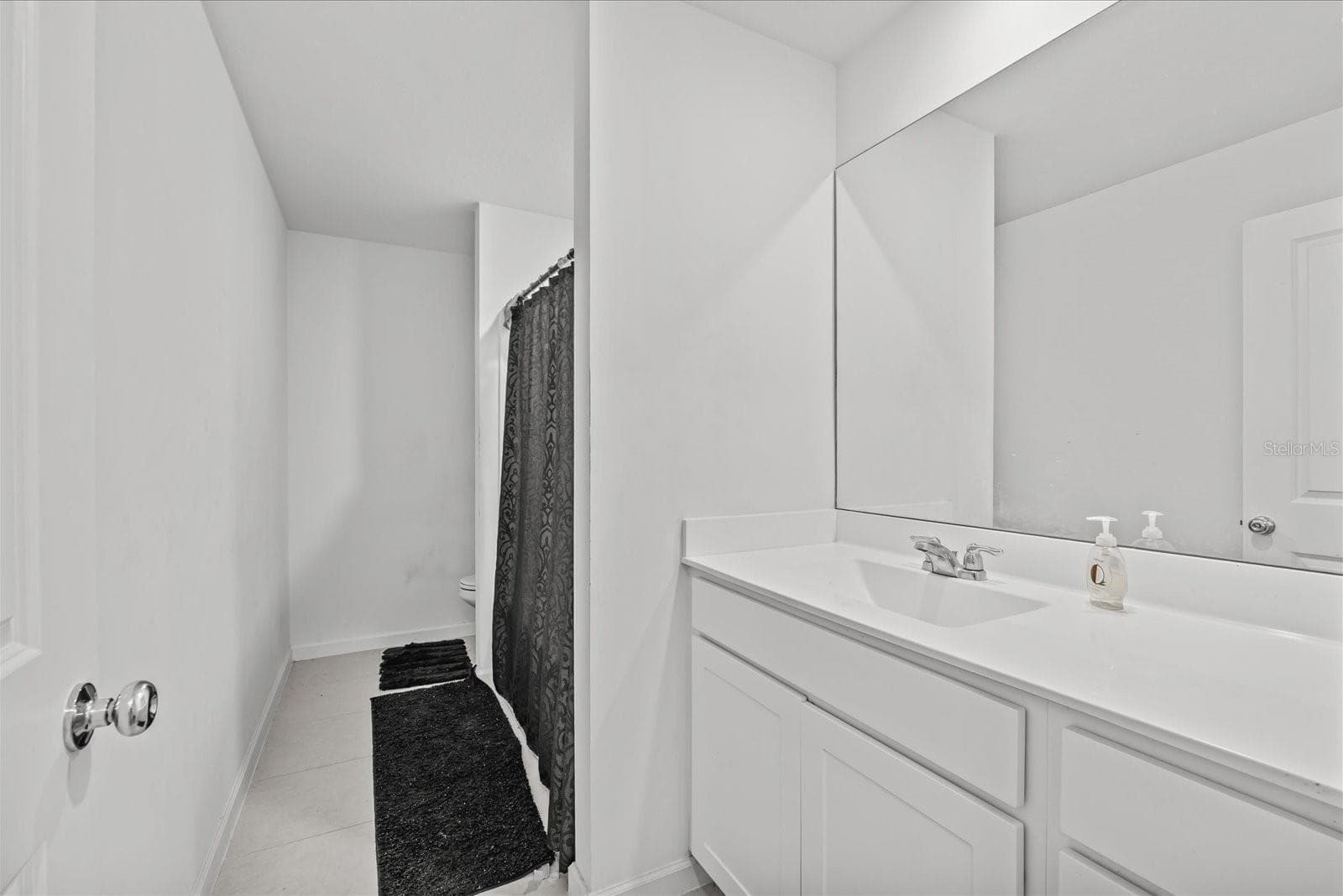 Single Family Residence at 763 CARLYLE WAY, FORT PIERCE, photo 29 of 43