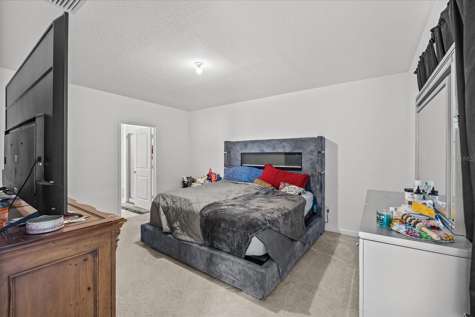Owner's Suite - 763 CARLYLE WAY, FORT PIERCE