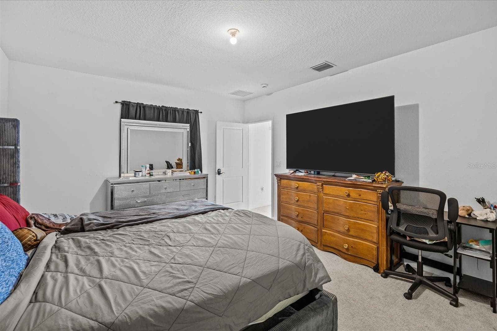 owner's suite - 763 CARLYLE WAY, FORT PIERCE